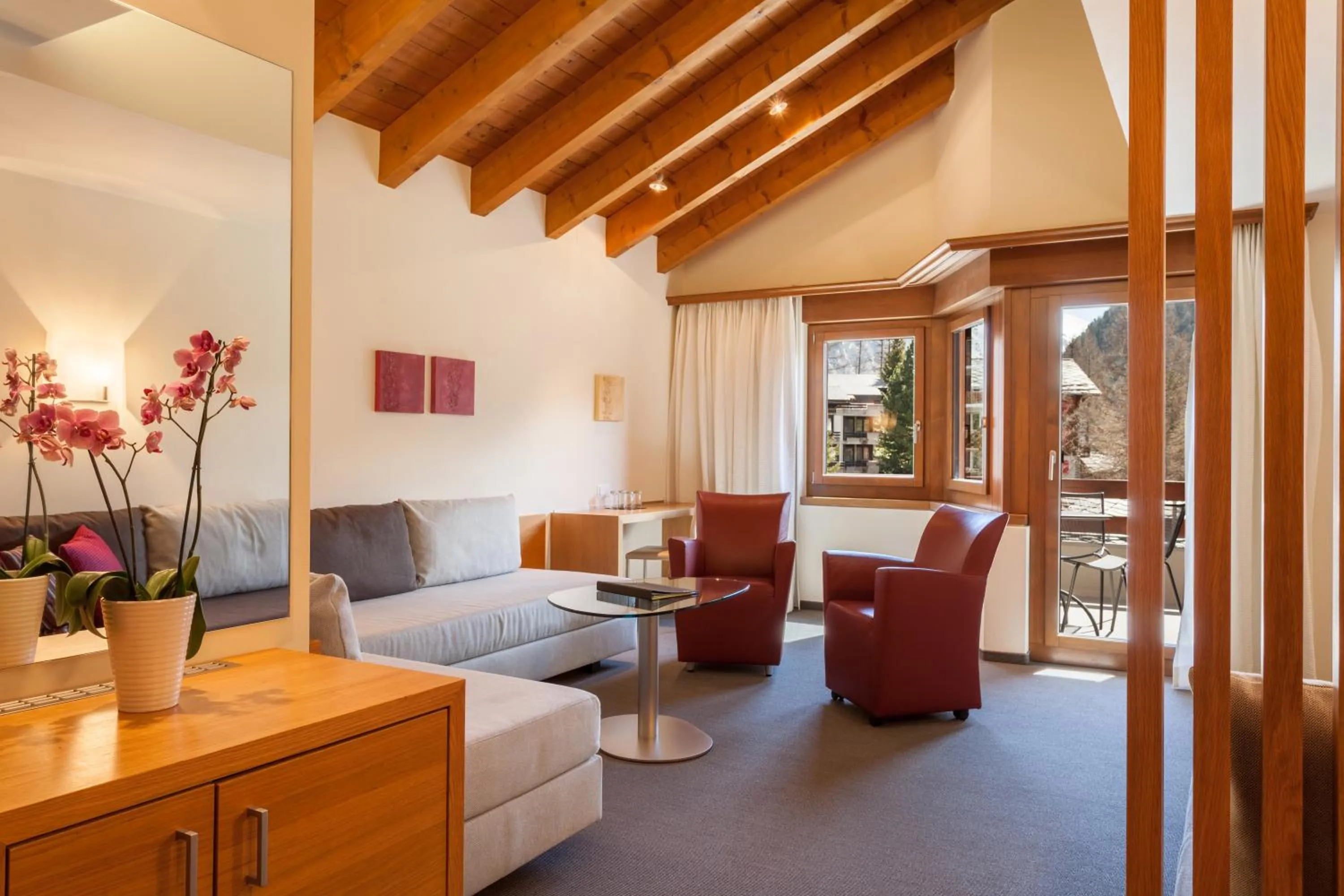 Living room in Hotel Allalin Saas-Fee