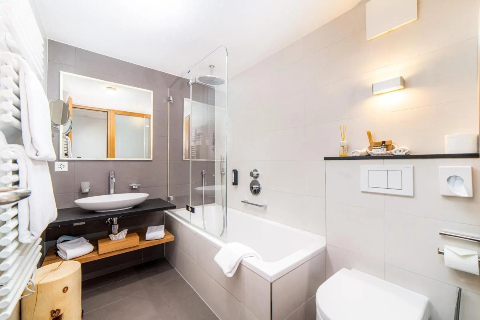 Bathroom in Hotel Allalin Saas-Fee