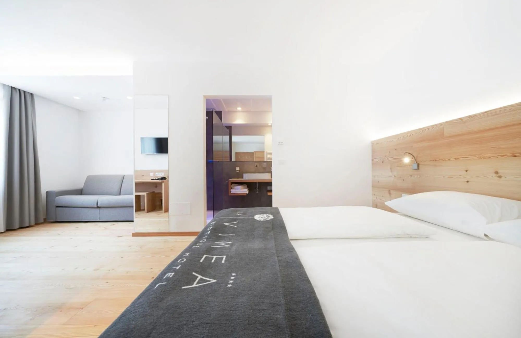 Bedroom, Bed in Vegan Hotel La Vimea