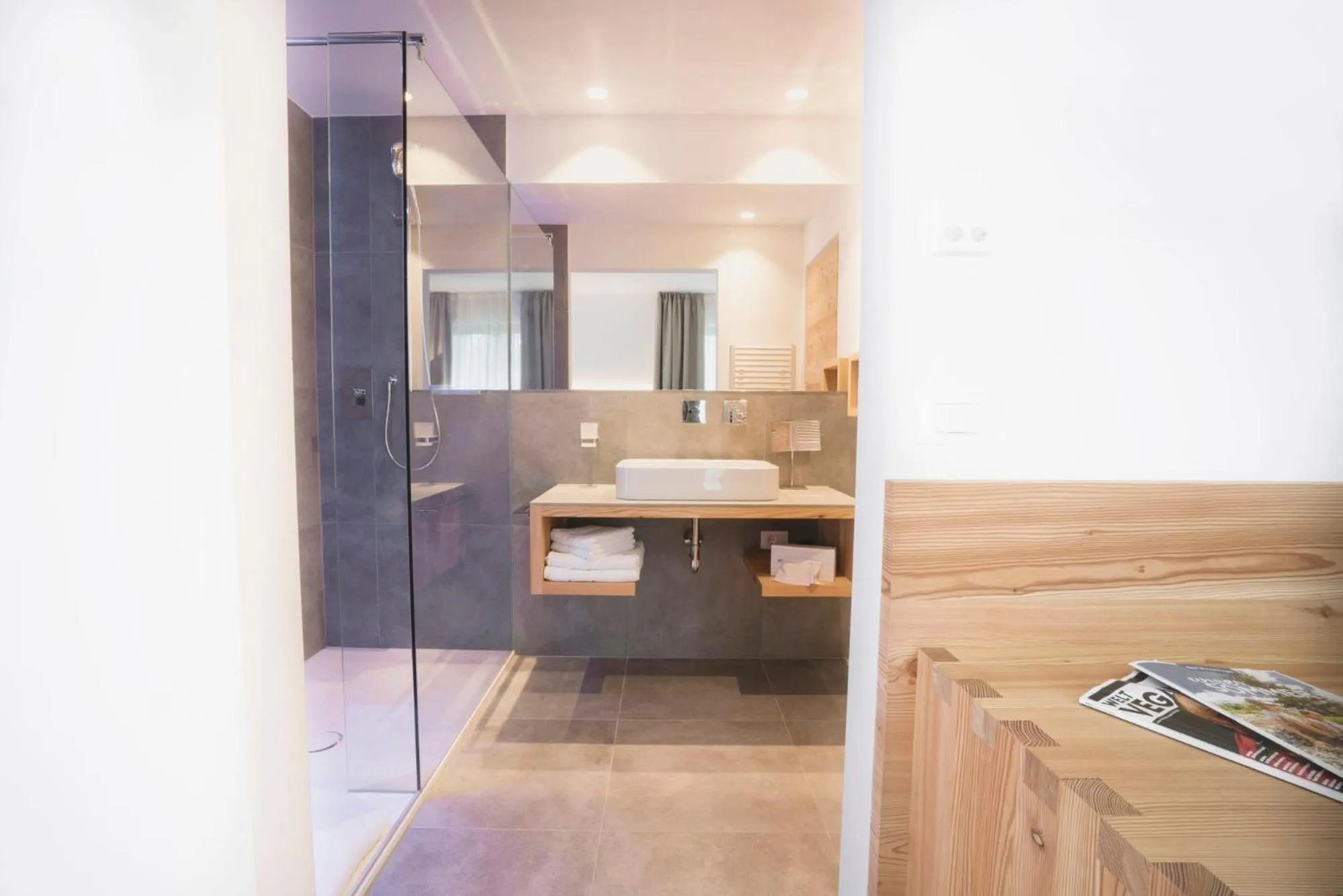 Bathroom in Vegan Hotel La Vimea