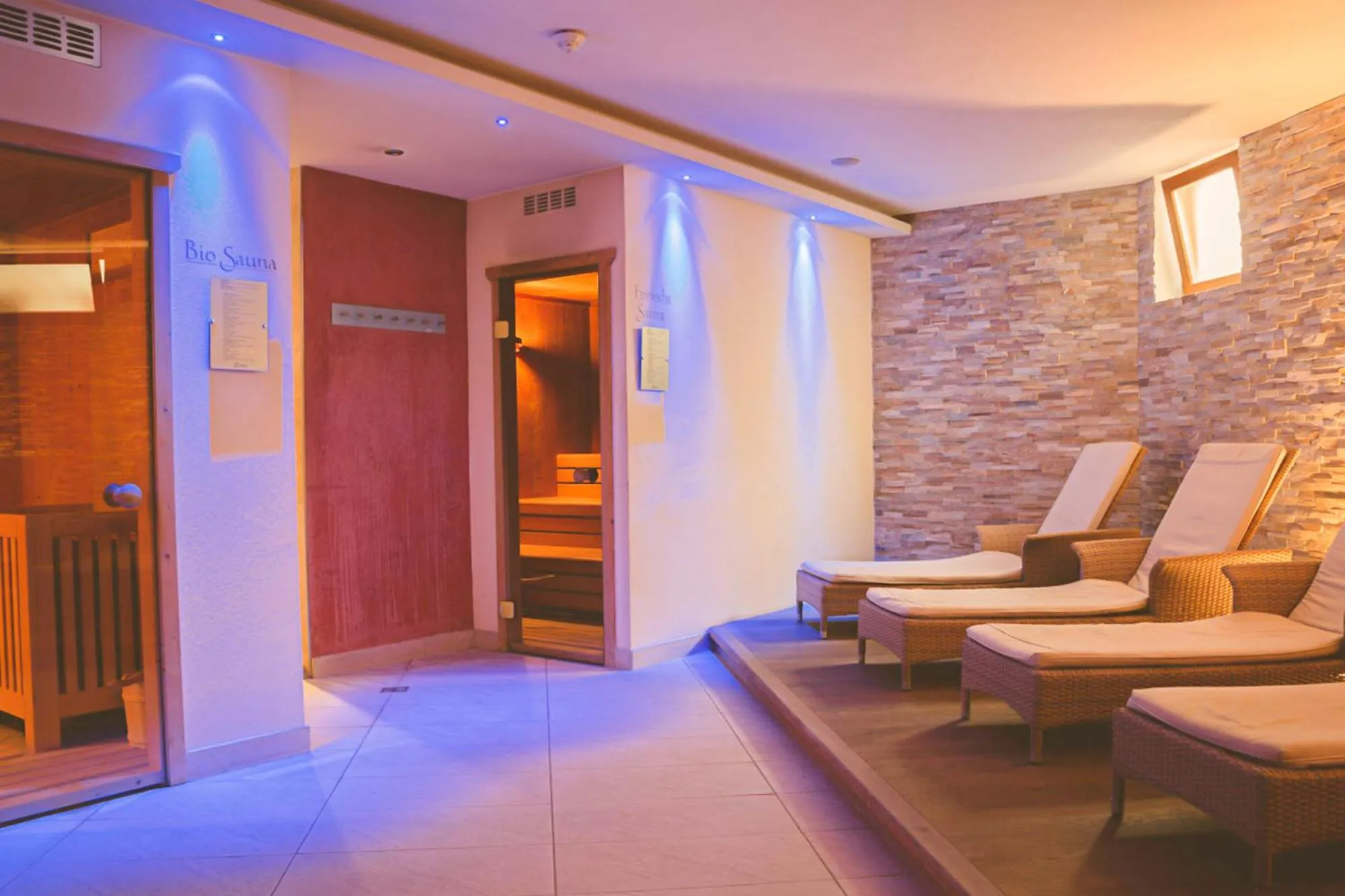 Massage in Vegan Hotel La Vimea