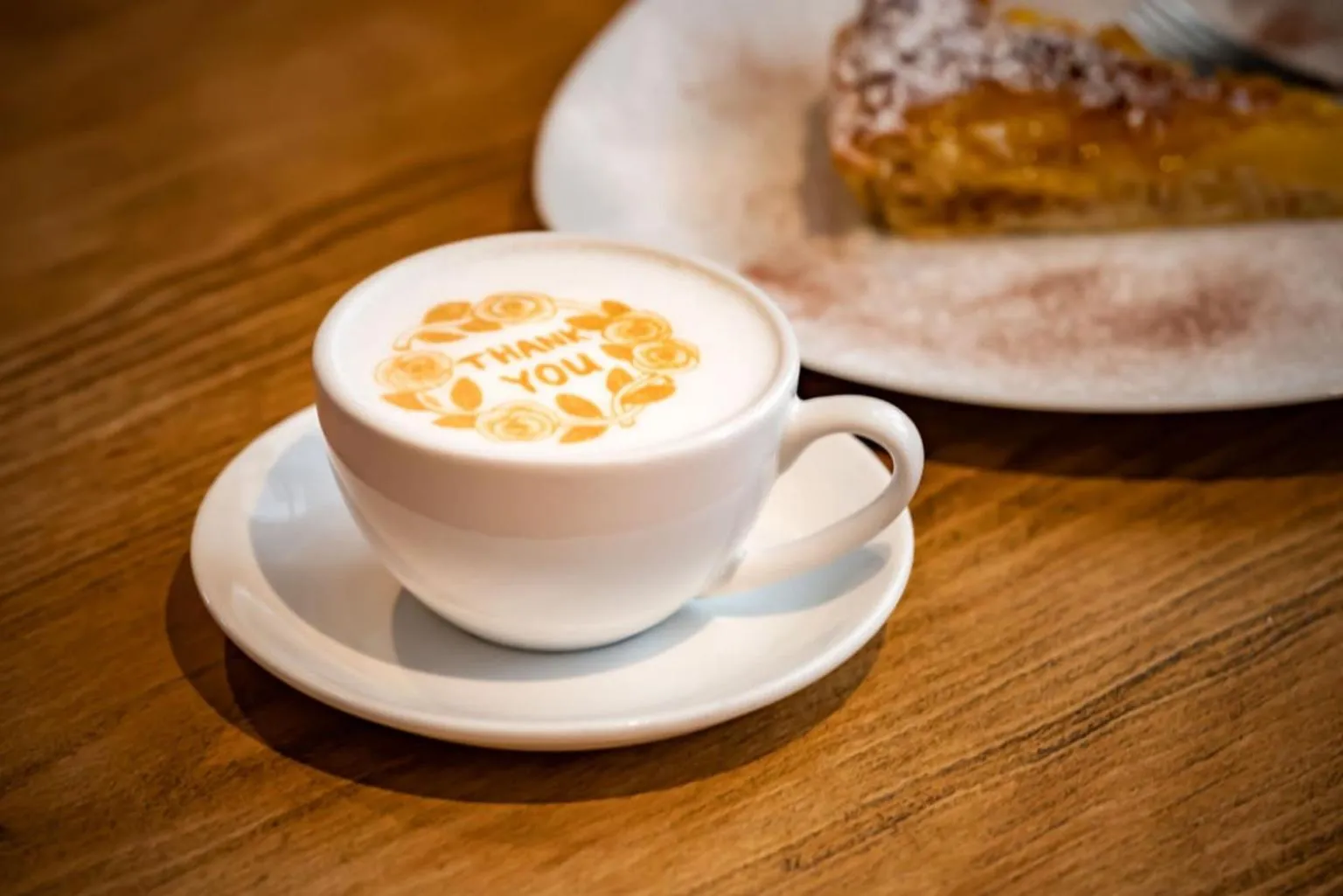 Restaurant/places to eat in Hotel Pollux