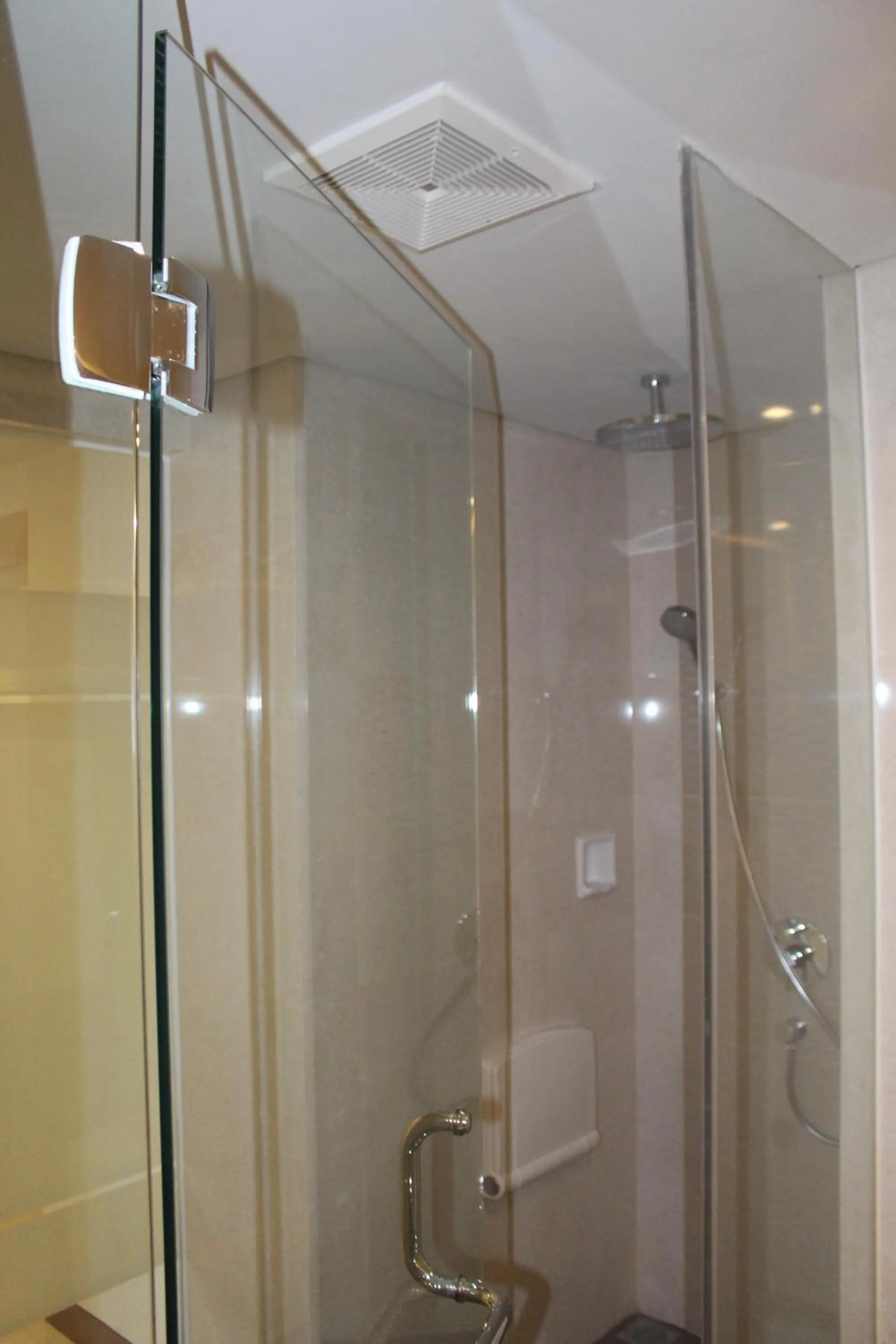 Bathroom in G'Sign Style Hotel