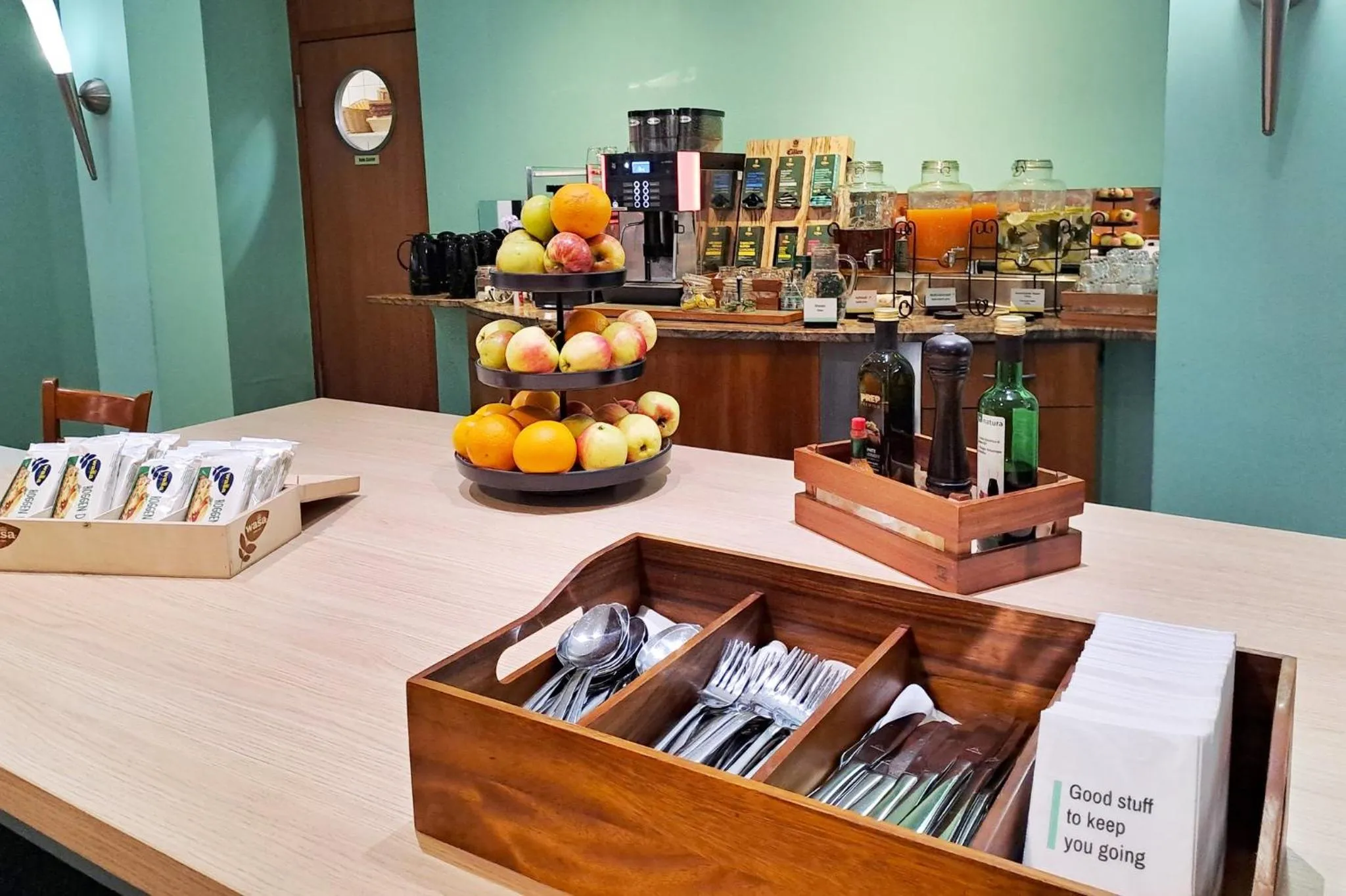 Breakfast in Garner Hotel Cottbus Süd by IHG