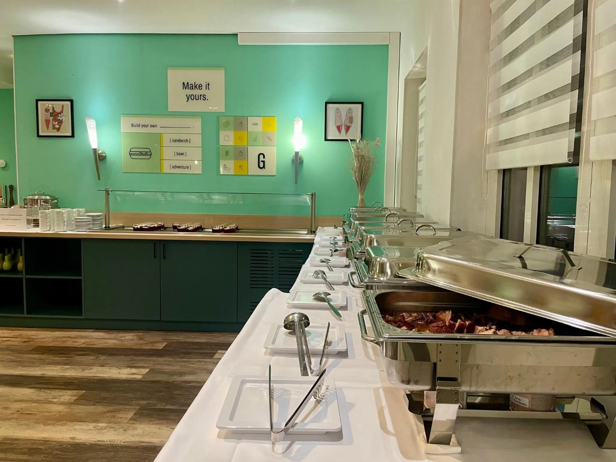 Restaurant/places to eat in Garner Hotel Cottbus Süd by IHG