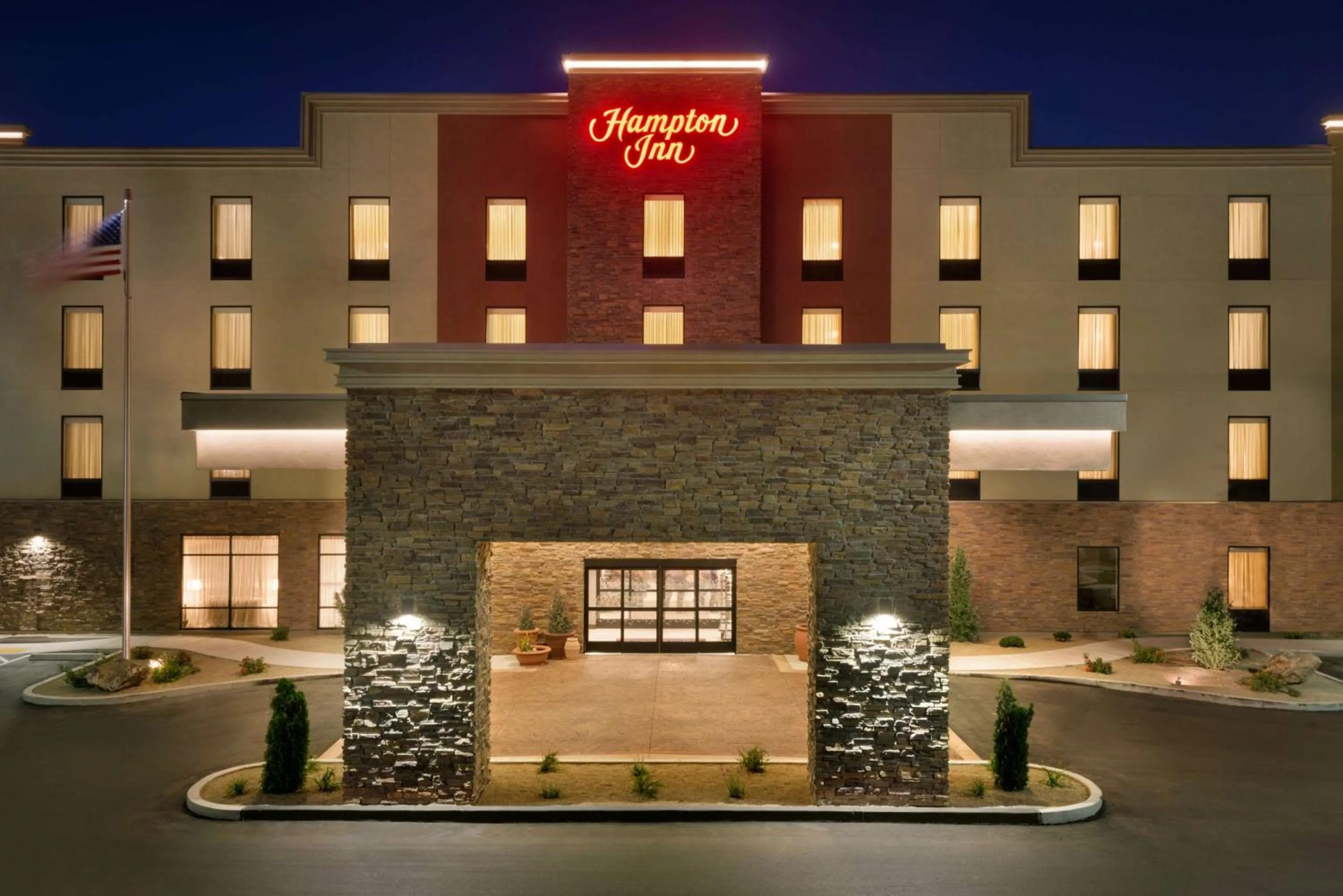 Property building in Hampton Inn by Hilton Elko Nevada
