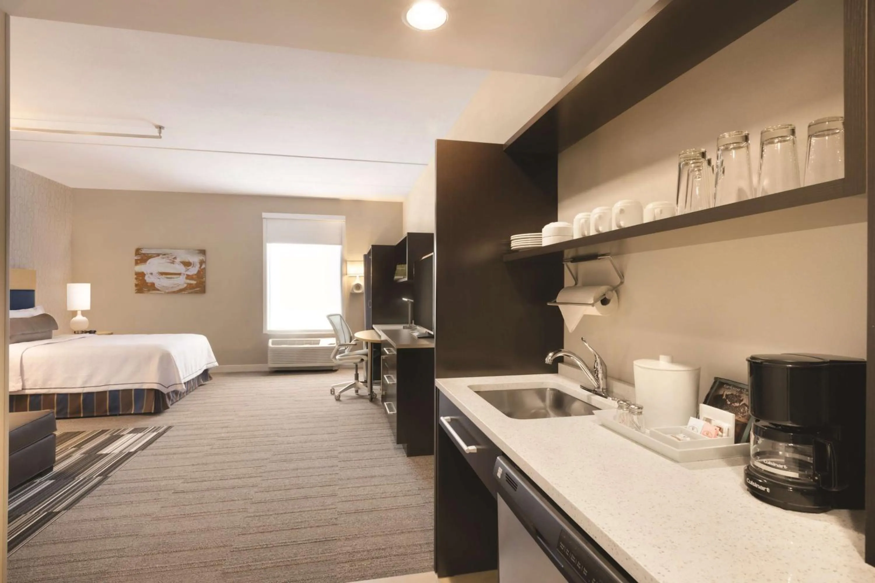 Bed in Home2 Suites by Hilton Nashville Franklin Cool Springs