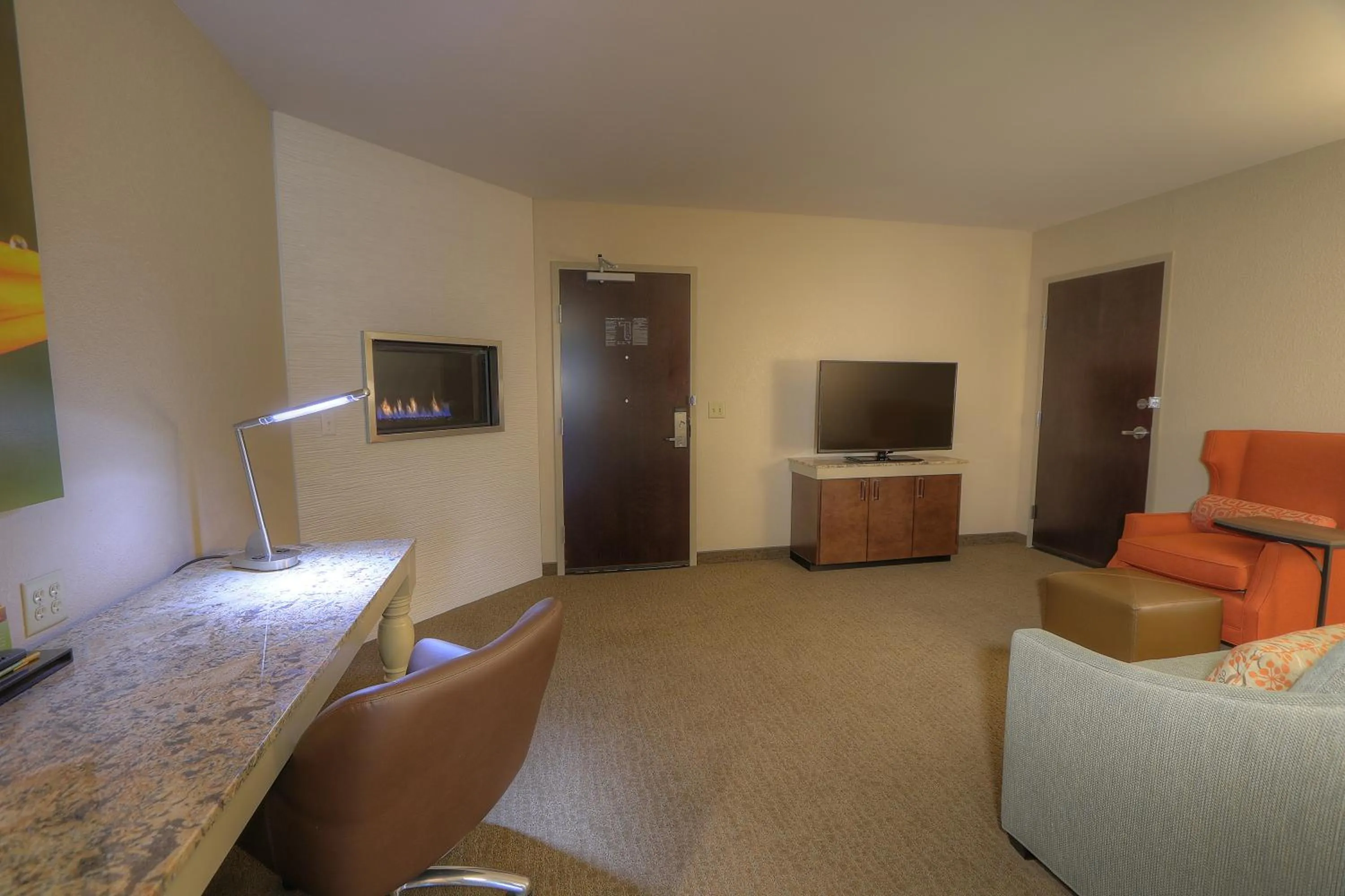 Seating area in Hilton Garden Inn Pigeon Forge