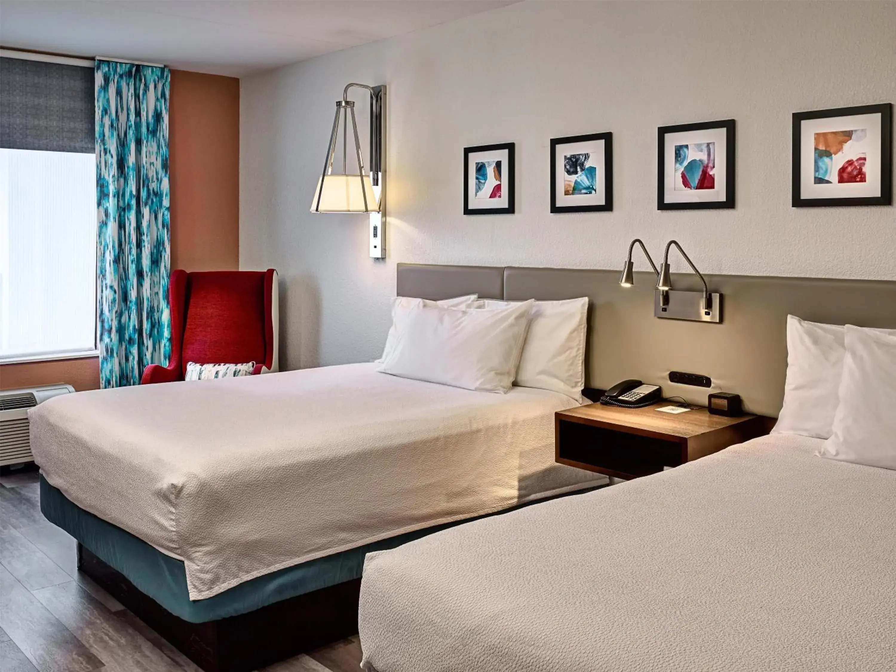 Queen Room with Two Queen Beds in Hilton Garden Inn Pigeon Forge Queen Room with Two Queen Beds in Hilton Garden Inn Pigeon Forge