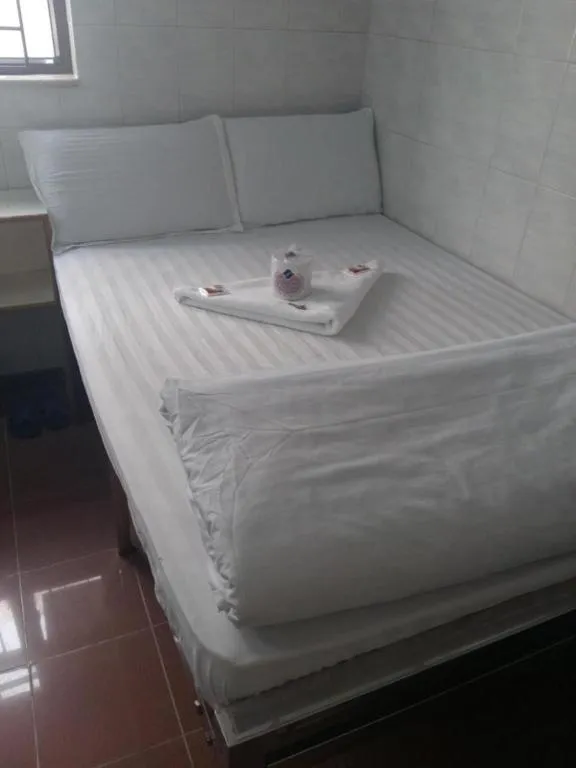 Bed in New Yan Yan Guest House reception 9th floor Flat E4 E6