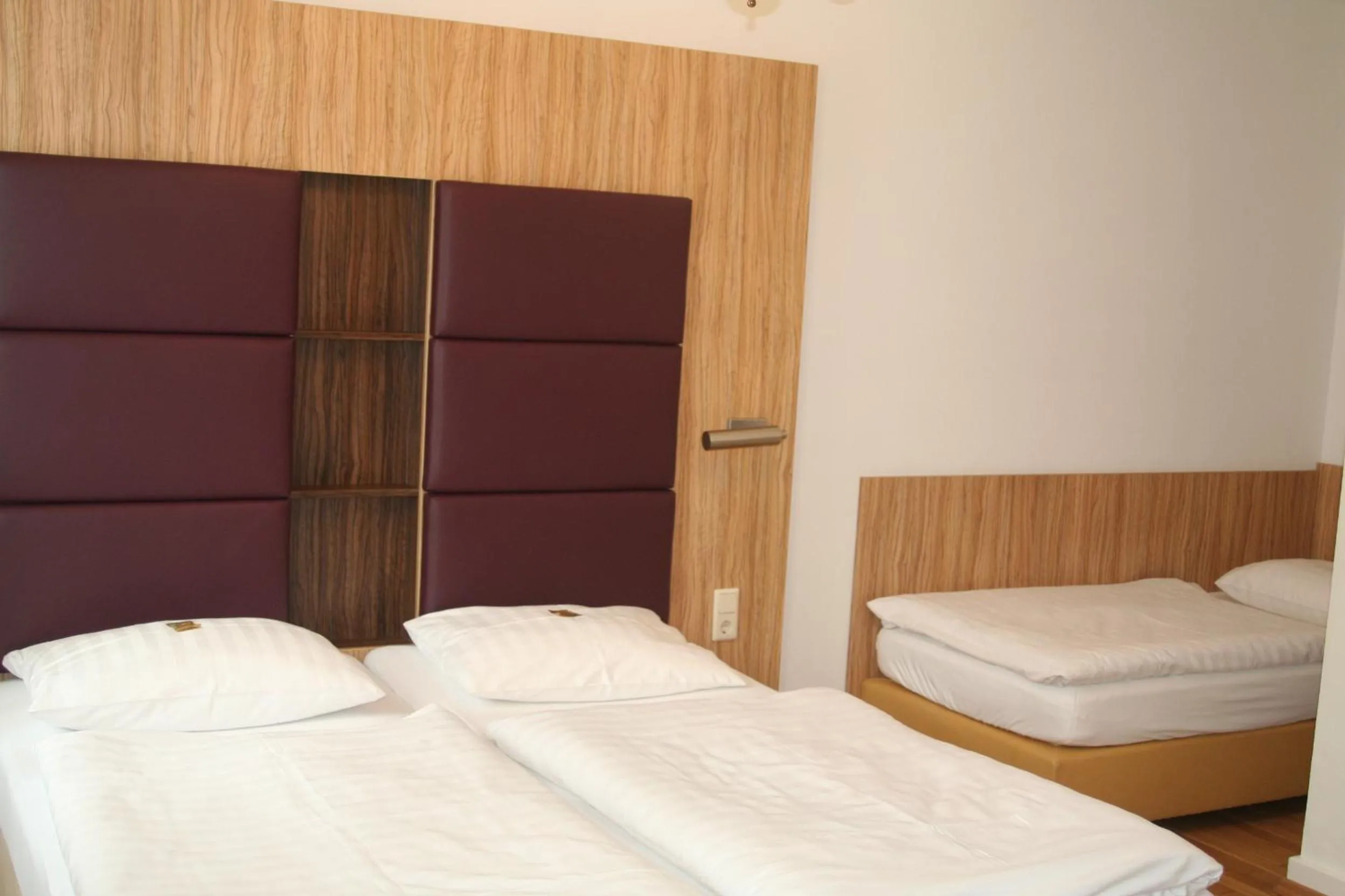 Photo of the whole room, Bed in Hotel & Gasthaus Backmulde