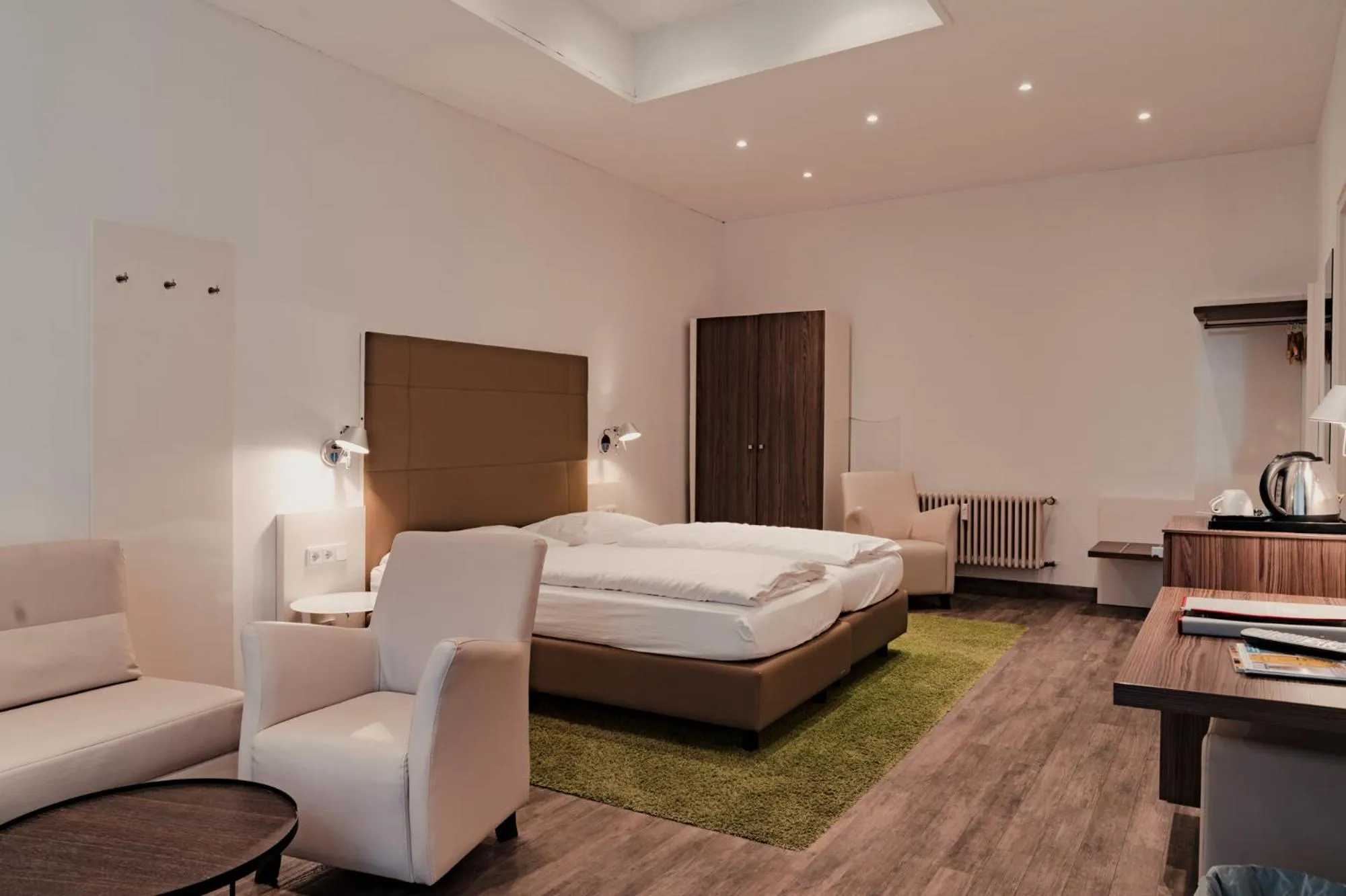 Property building, Bed in Hotel & Gasthaus Backmulde