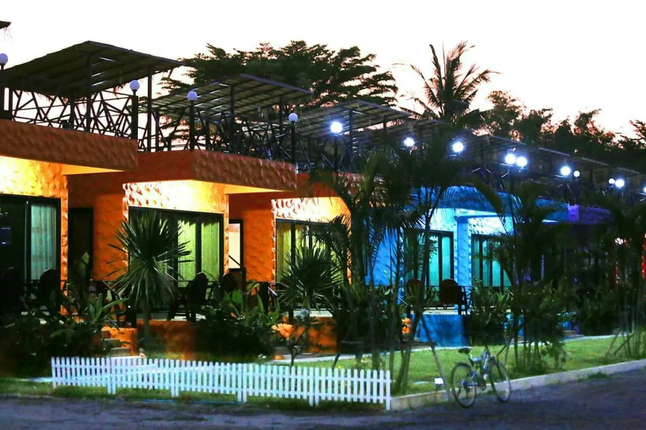 ไอรัก รีสอร์ท อ่าวมะนาว