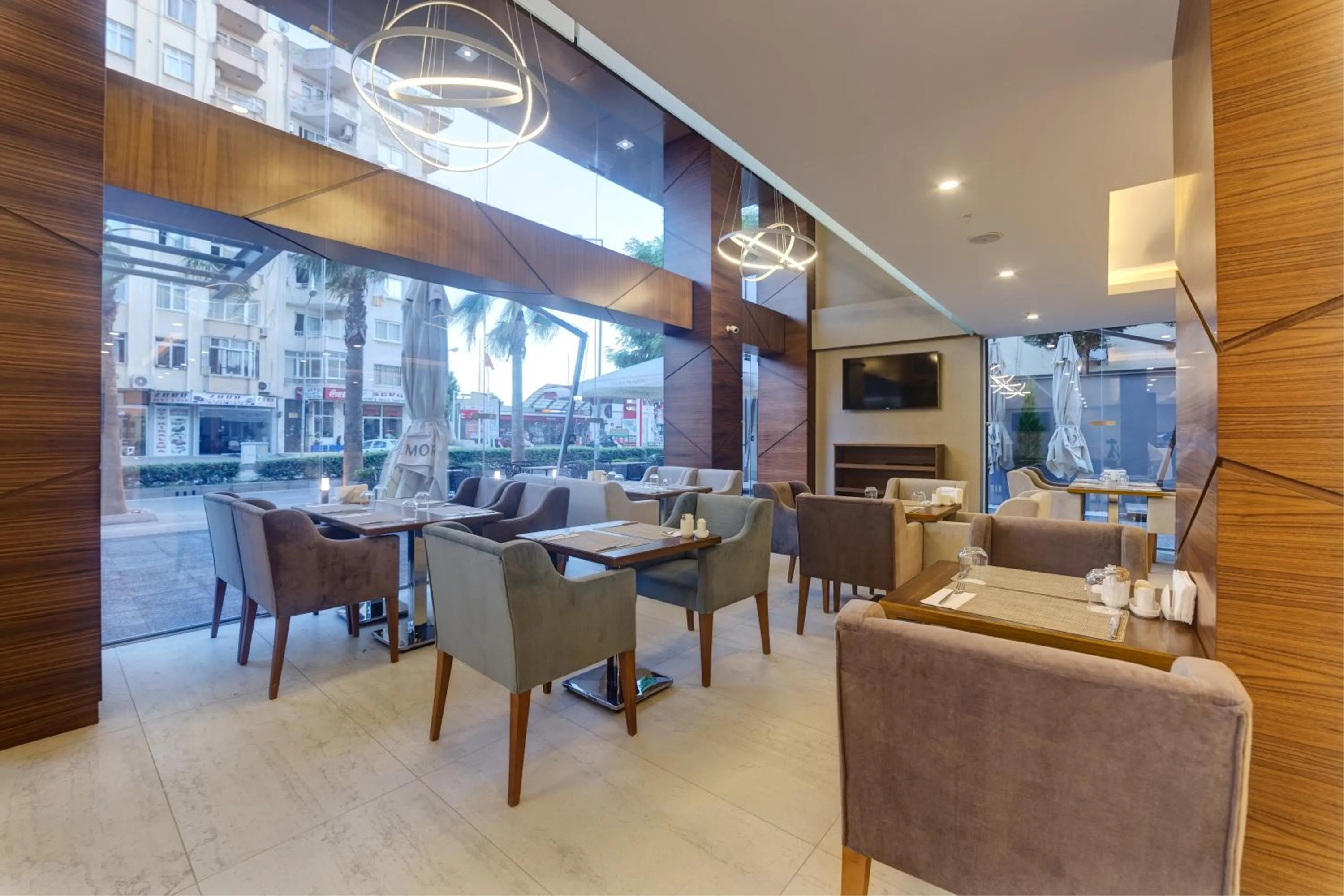 Lobby or reception in The Menord Hotel