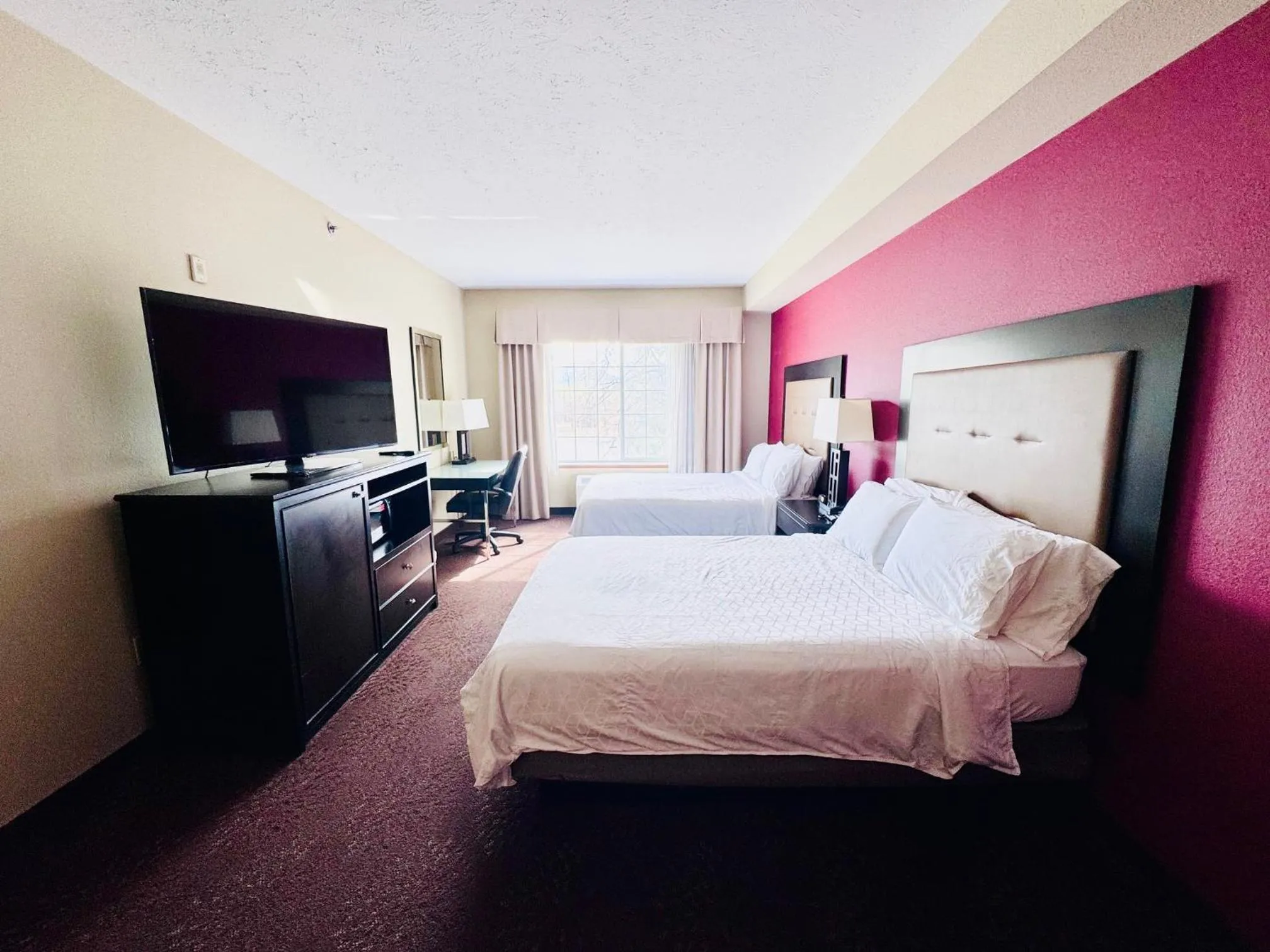 Bed in Wyndham Garden Anchorage Airport