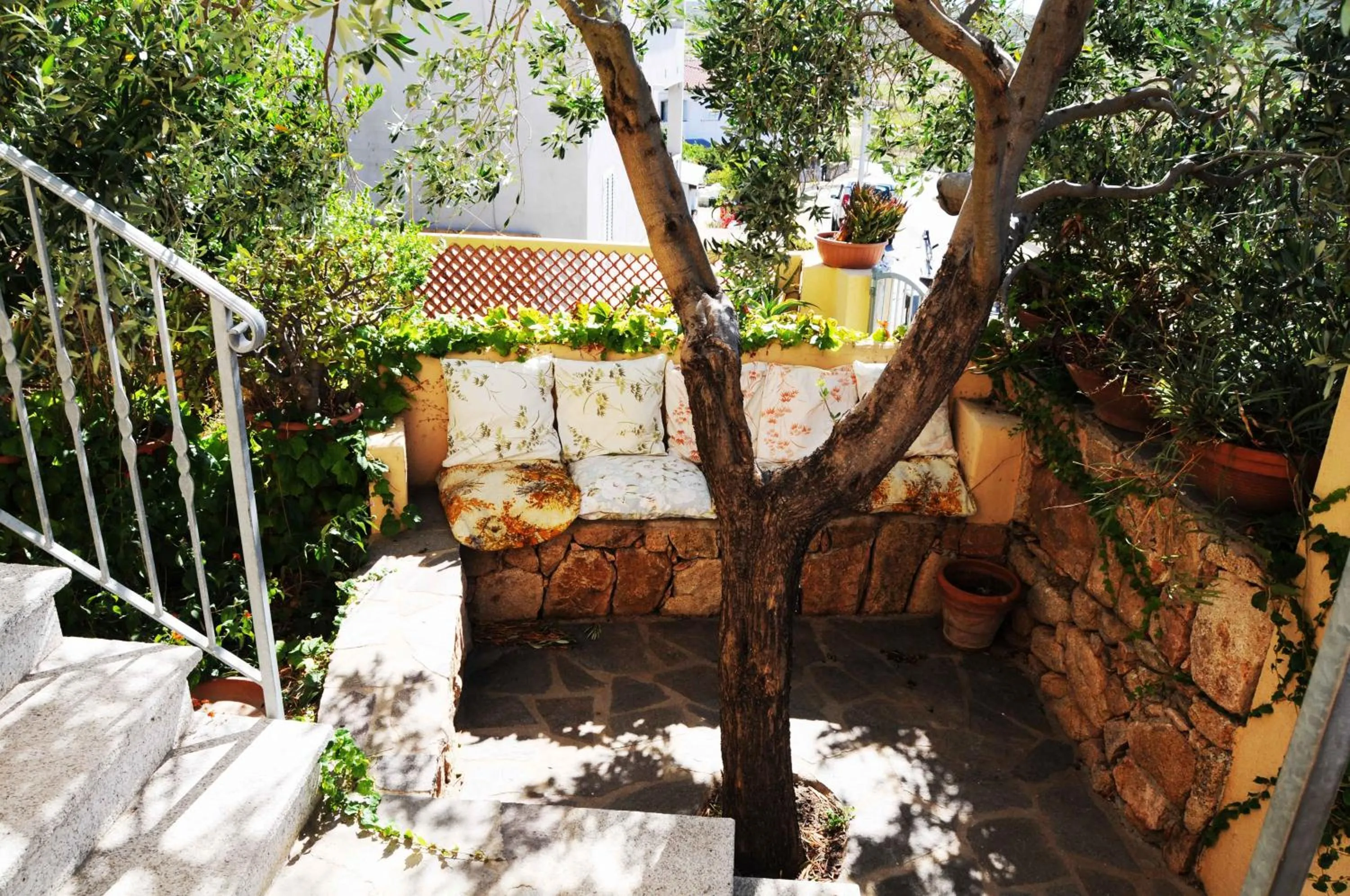 Garden in B&B Casa Derosas