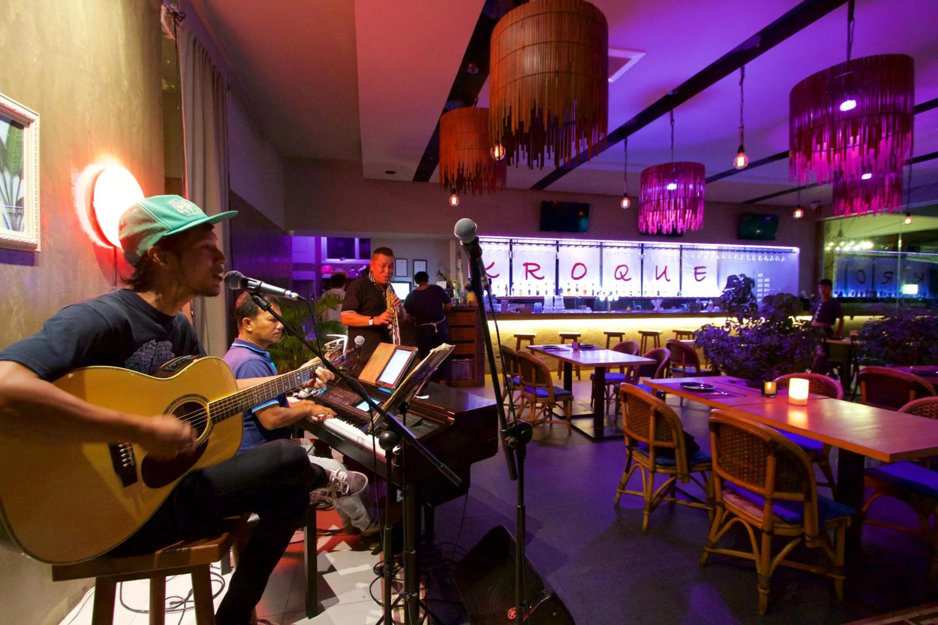 Property building in Kroque Boutique & Bistro