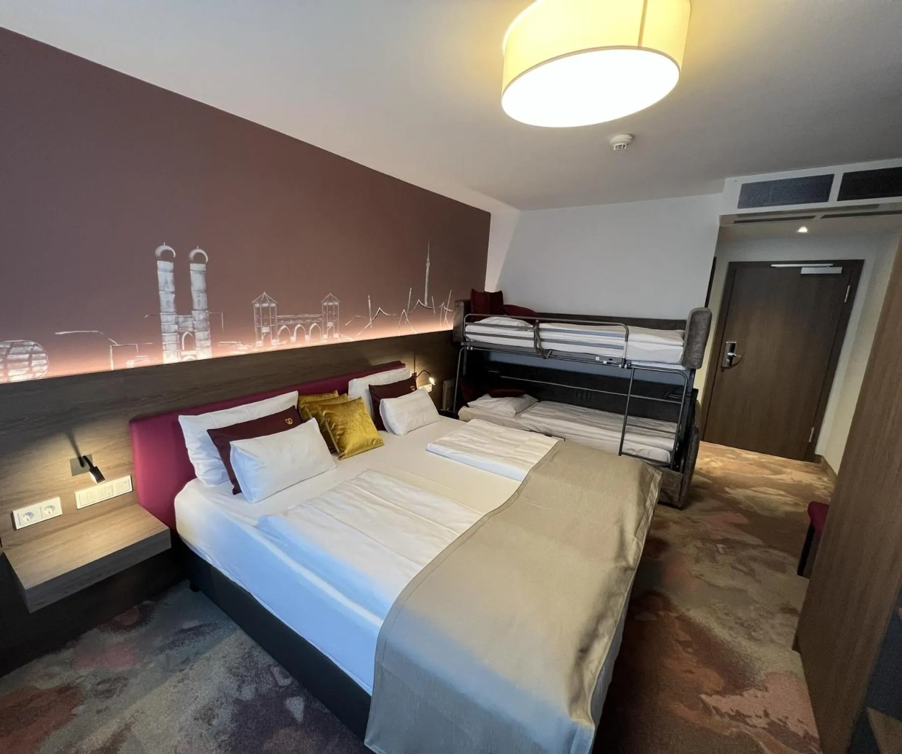 Property building in Hotel Stadt München