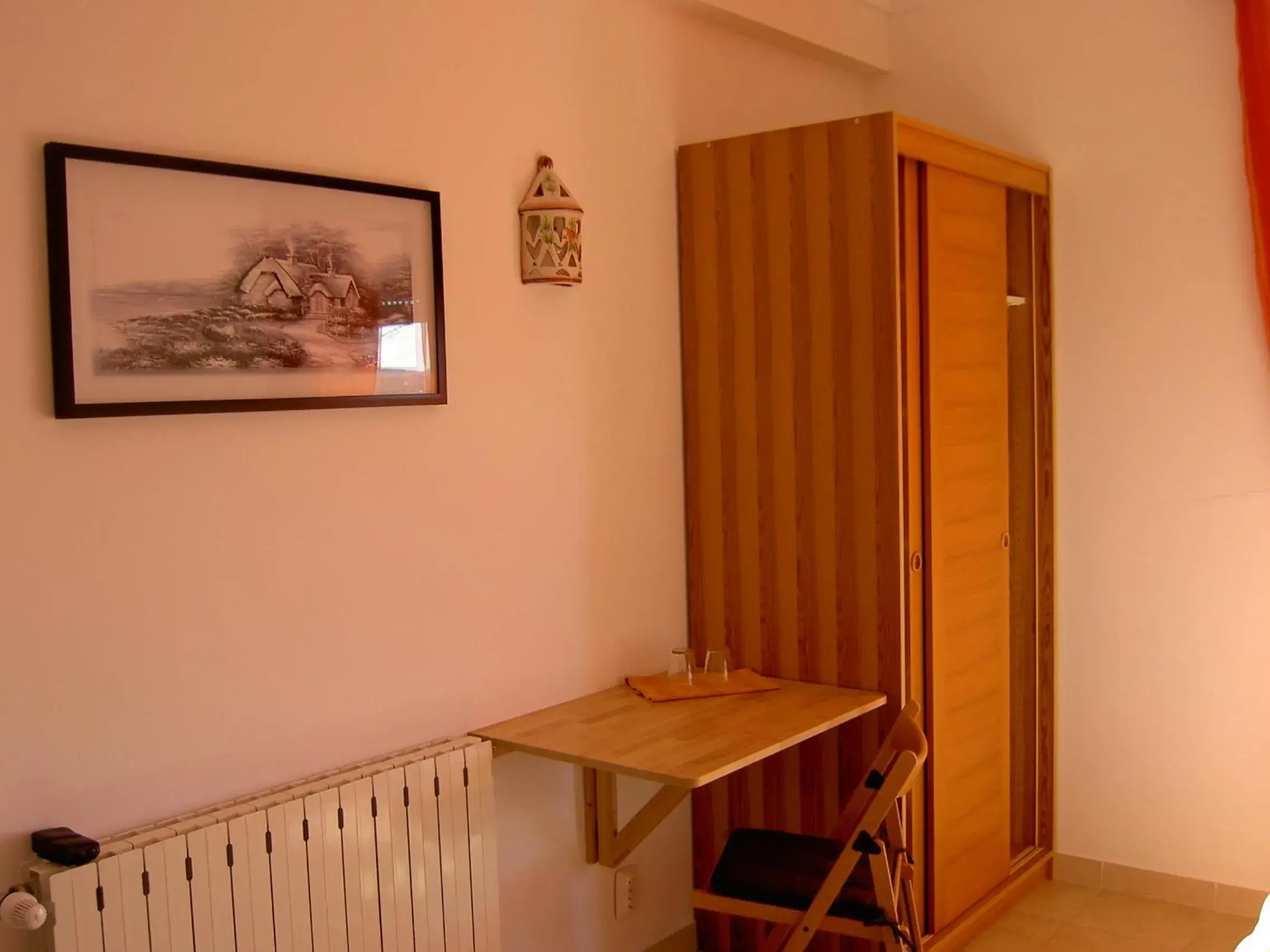 Large Twin Room in Quartos Com Boas Vistas Large Twin Room in Quartos Com Boas Vistas