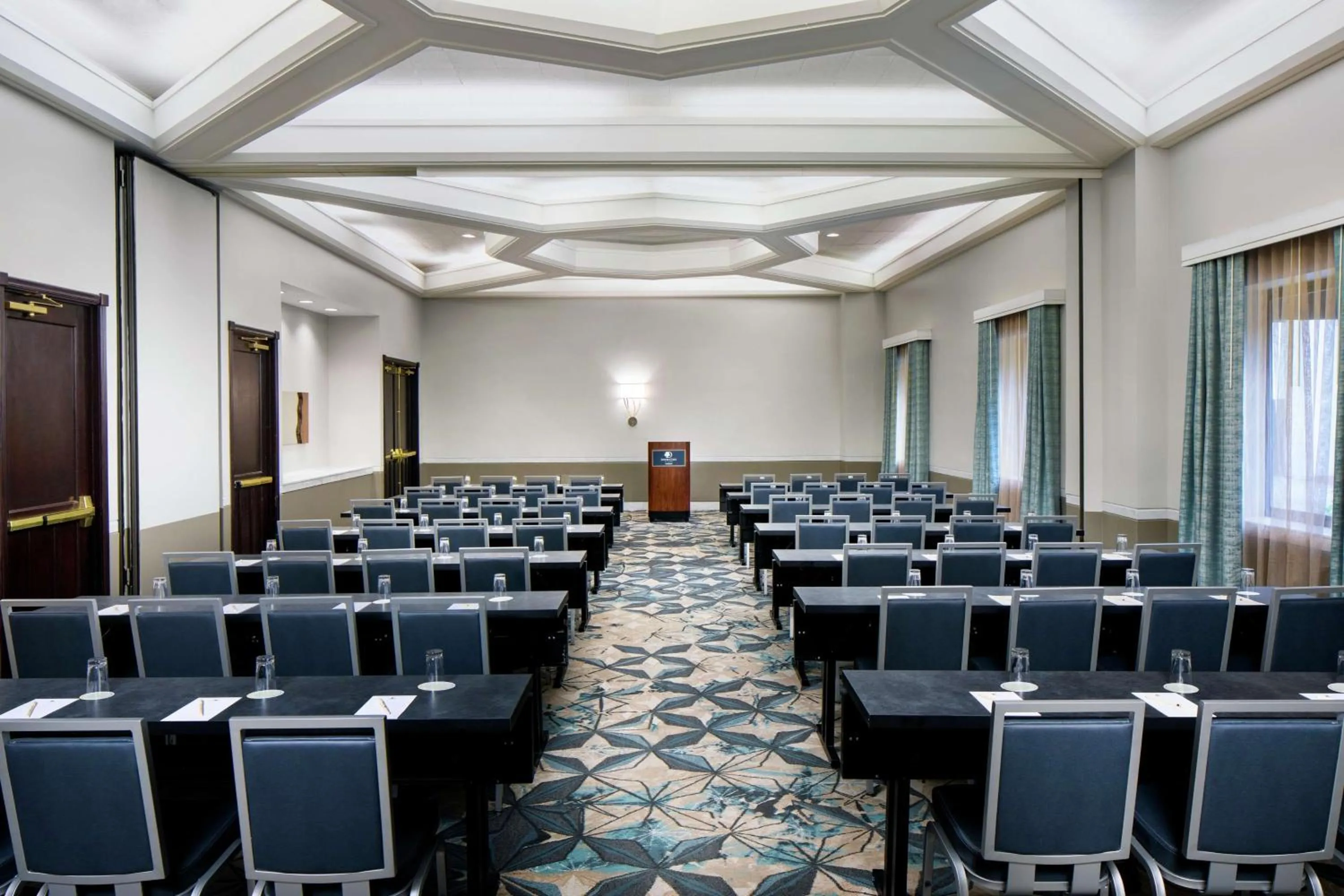 Meeting/conference room in DoubleTree by Hilton Nashua
