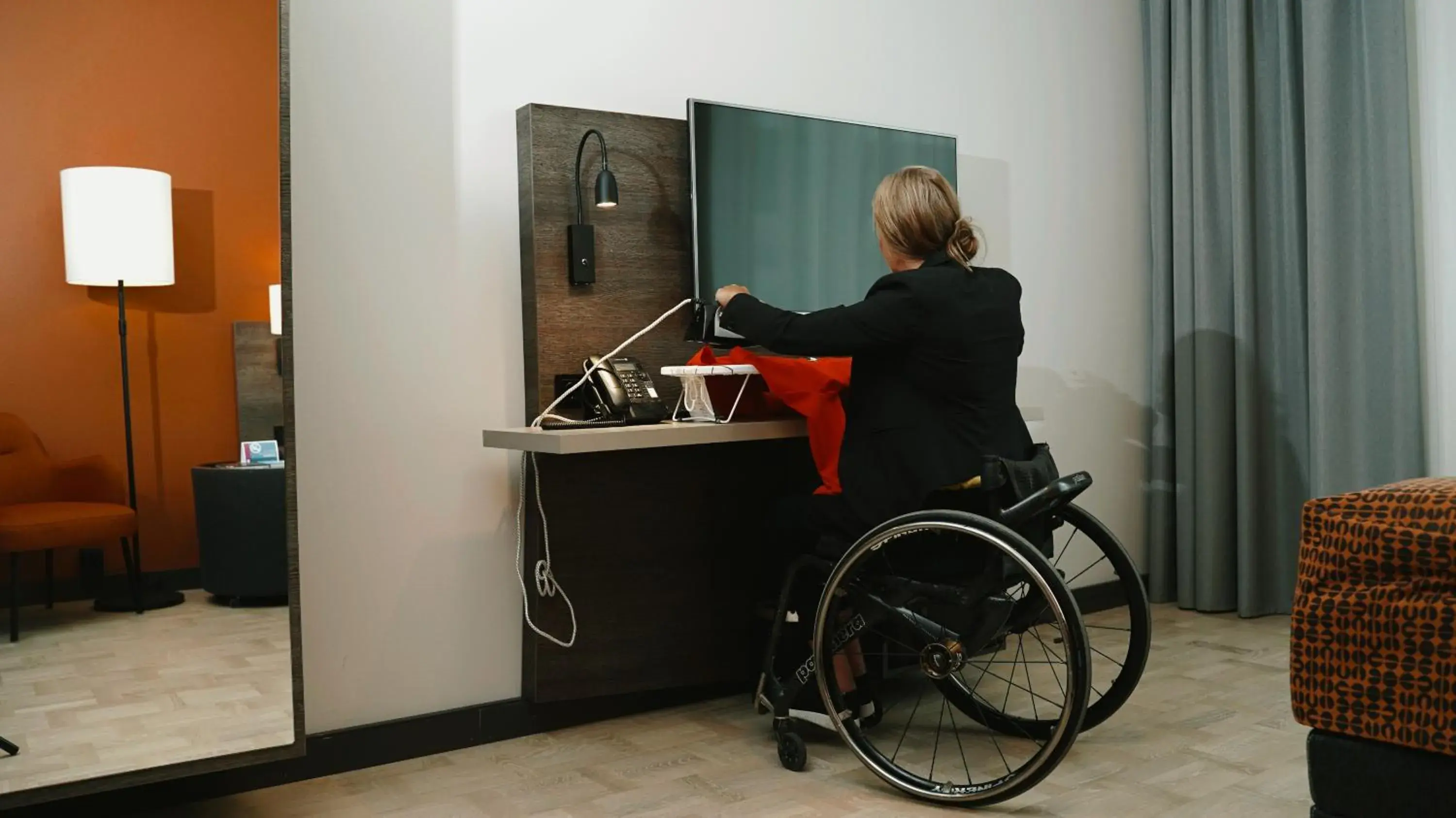 Twin Room - Disability Access in Quality Hotel Winn Haninge Twin Room - Disability Access in Quality Hotel Winn Haninge