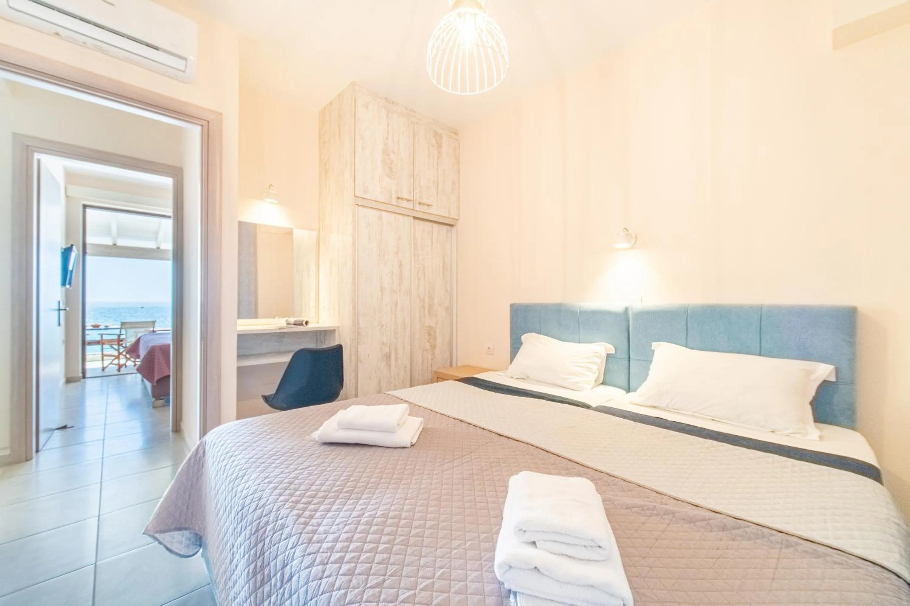 Bed in Lido Paradise Apartments Corfu