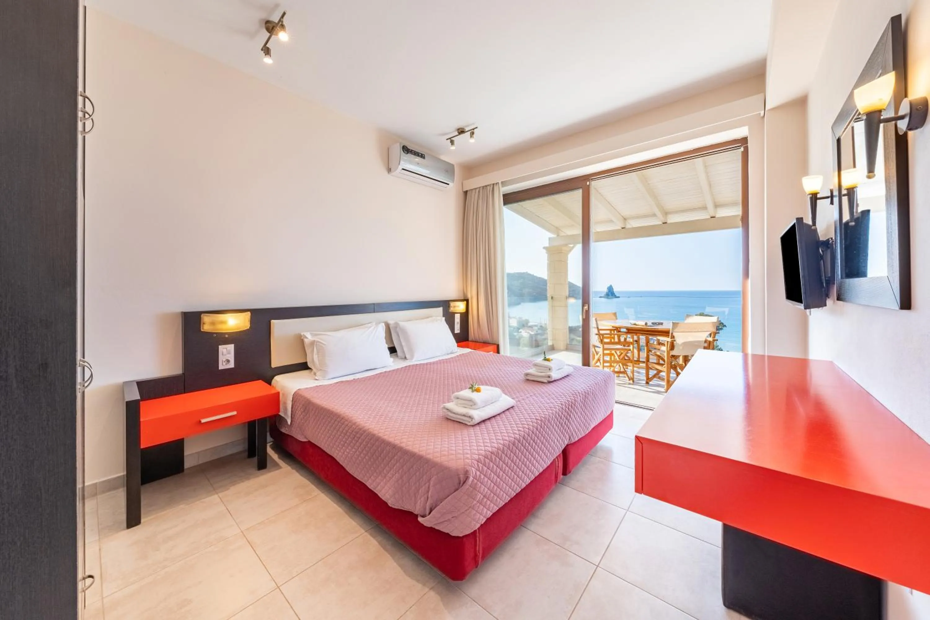 Bed in Lido Paradise Apartments Corfu