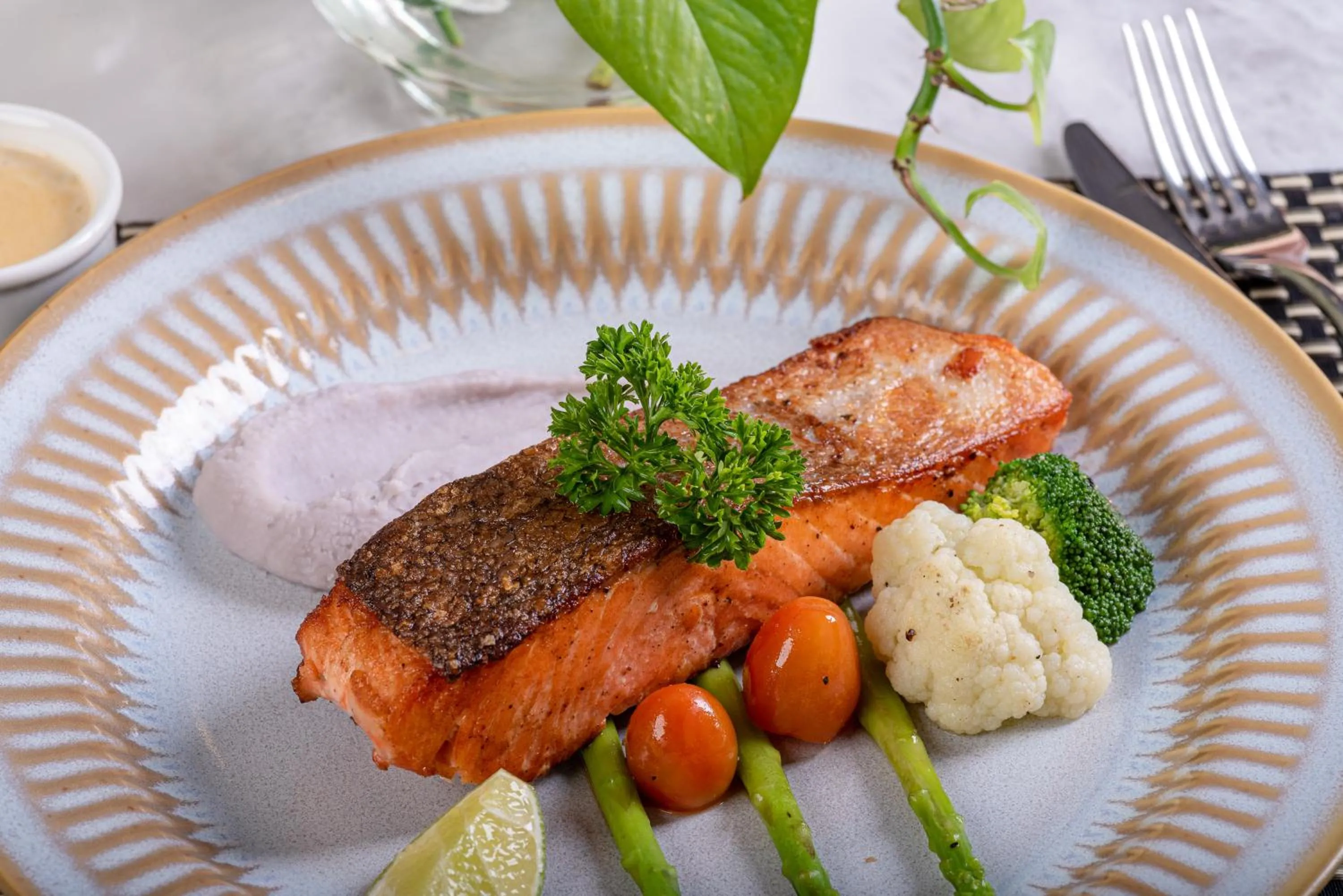 Food in Mansion 51 Hotel & Apartment