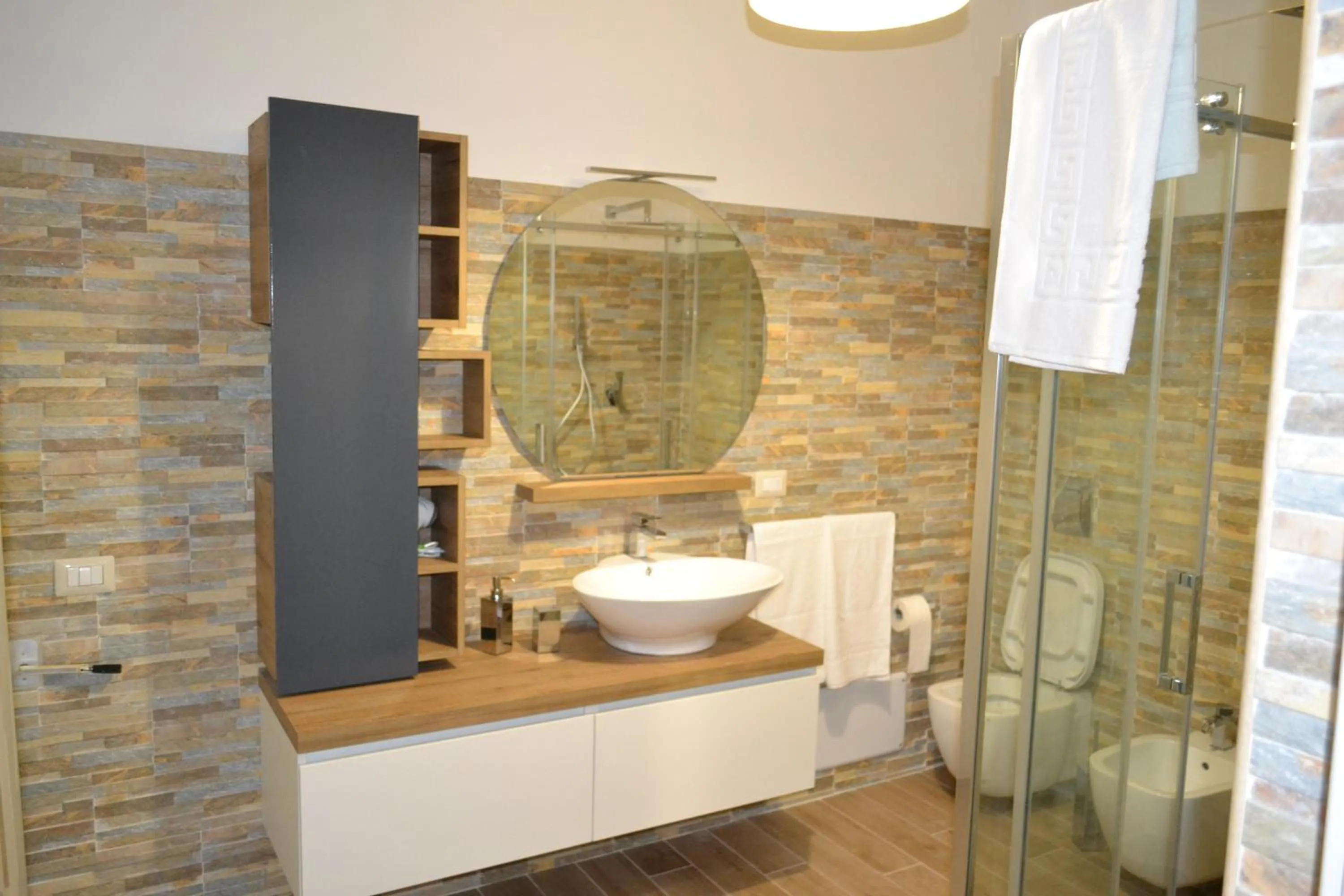 Bathroom in B&B LINEABLU