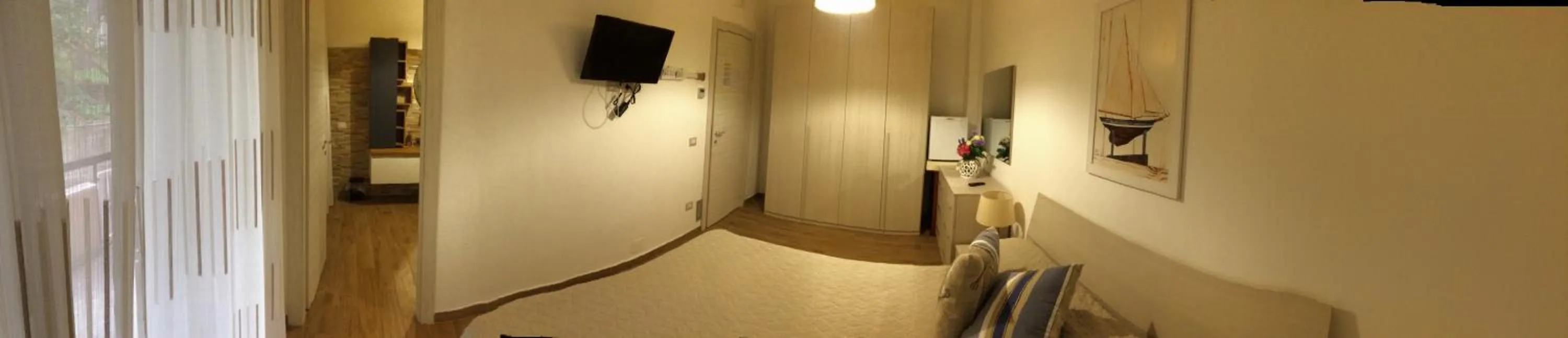 Photo of the whole room in B&B LINEABLU