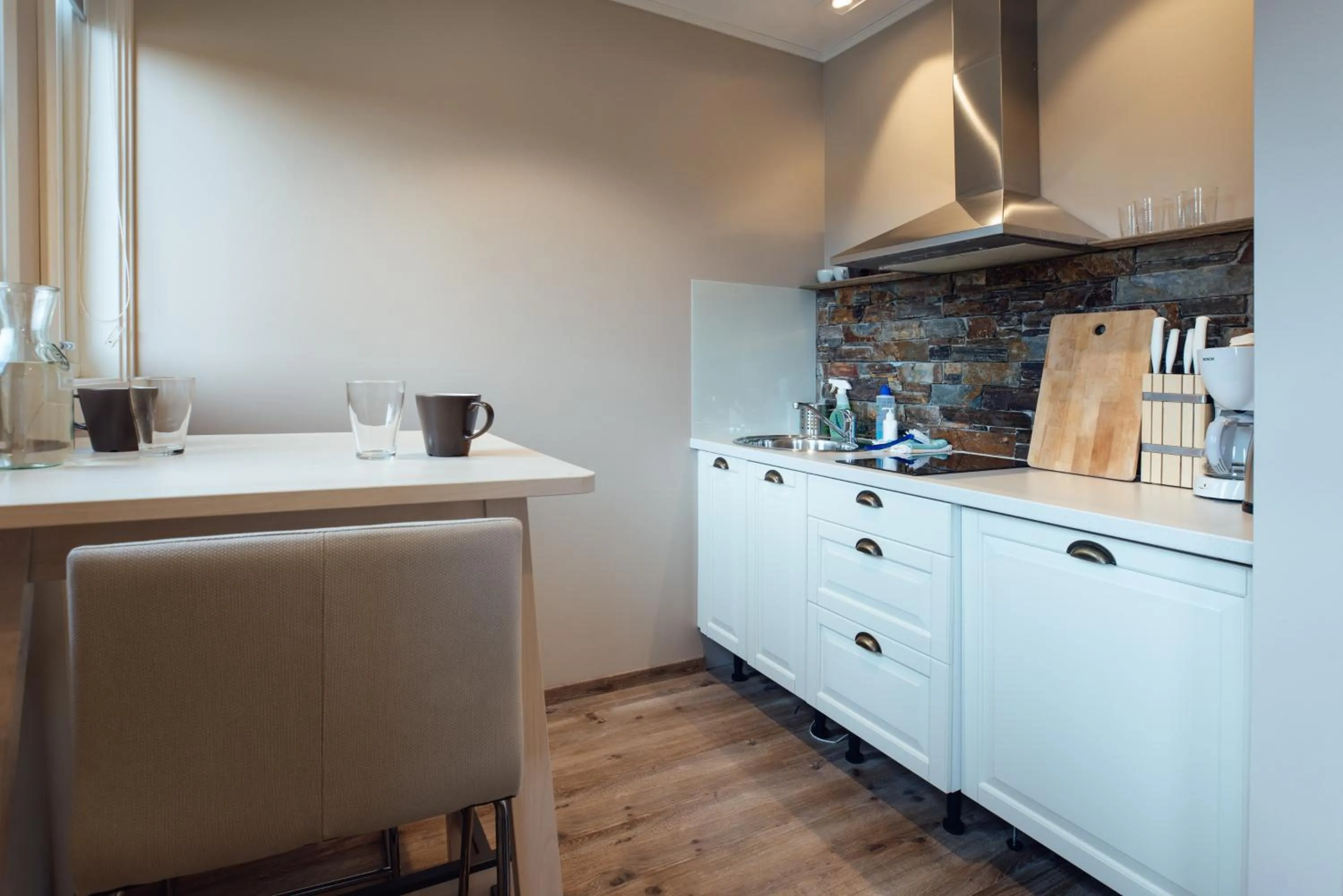 Kitchen or kitchenette in Lofoten Planet - Boutique Hotel
