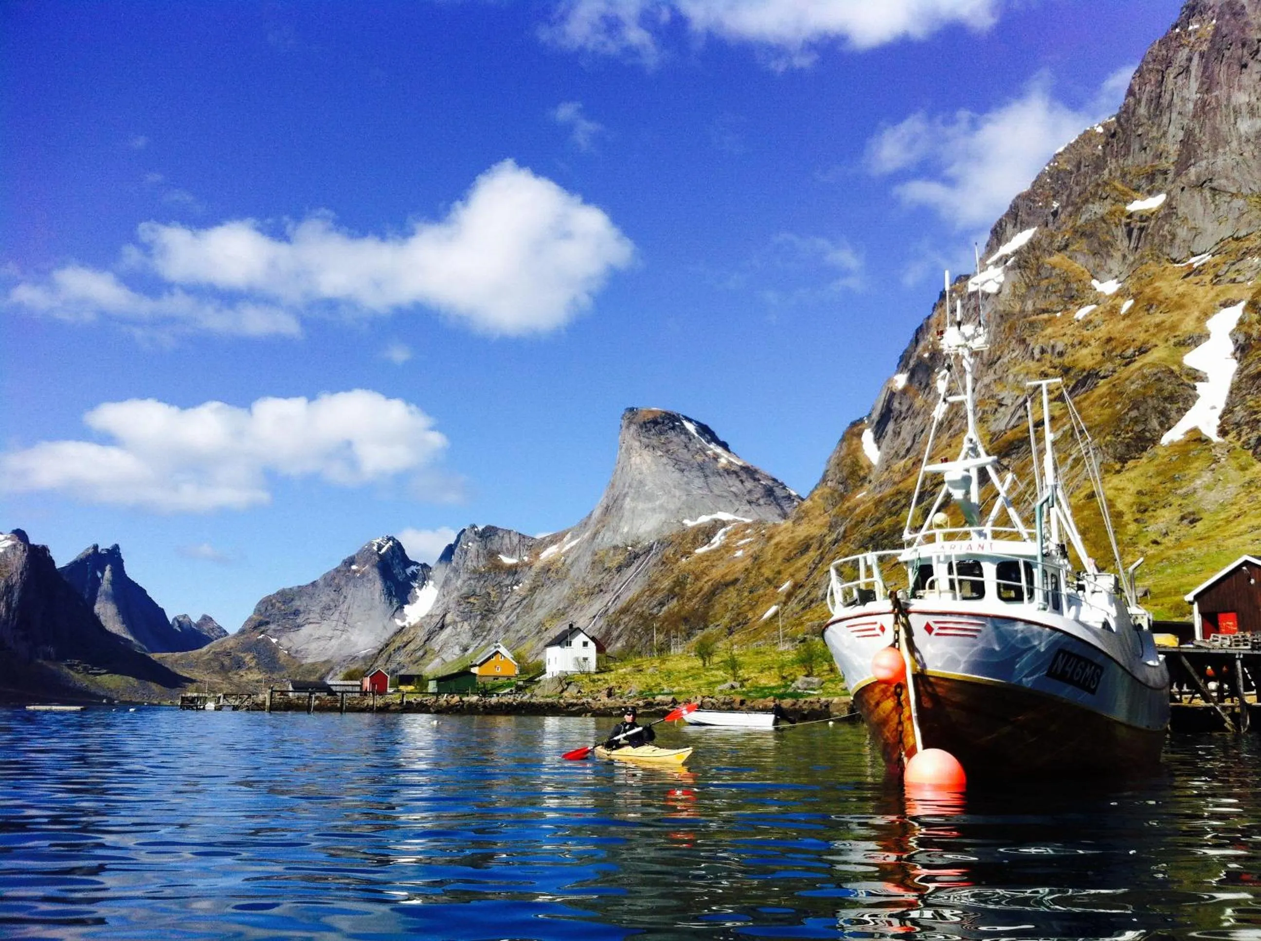 Canoeing in Lofoten Planet - Boutique Hotel