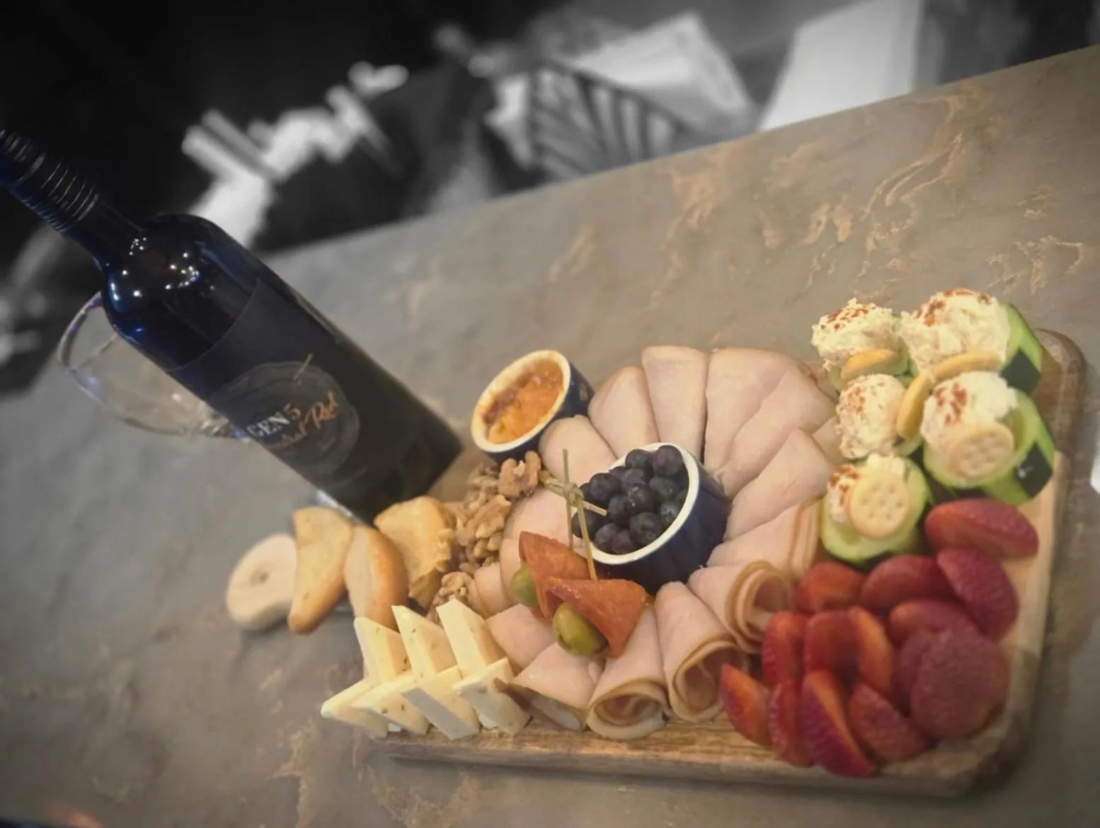 Restaurant/places to eat in Hotel Westport Kansas City, Tapestry Collection by Hilton