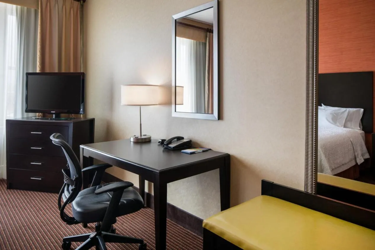 furniture, Bed in Hampton Inn and Suites Ogden