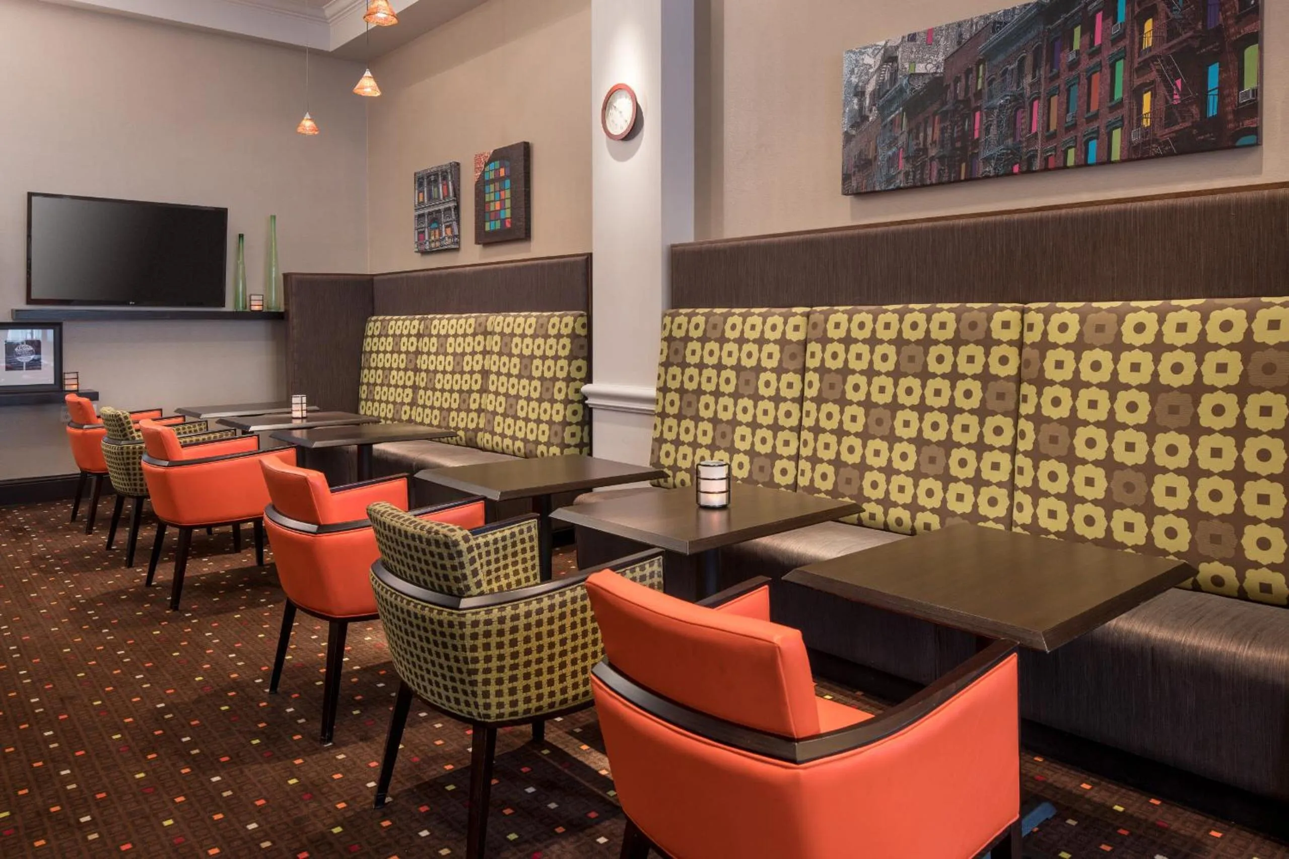 Seating area in Hampton Inn and Suites Ogden