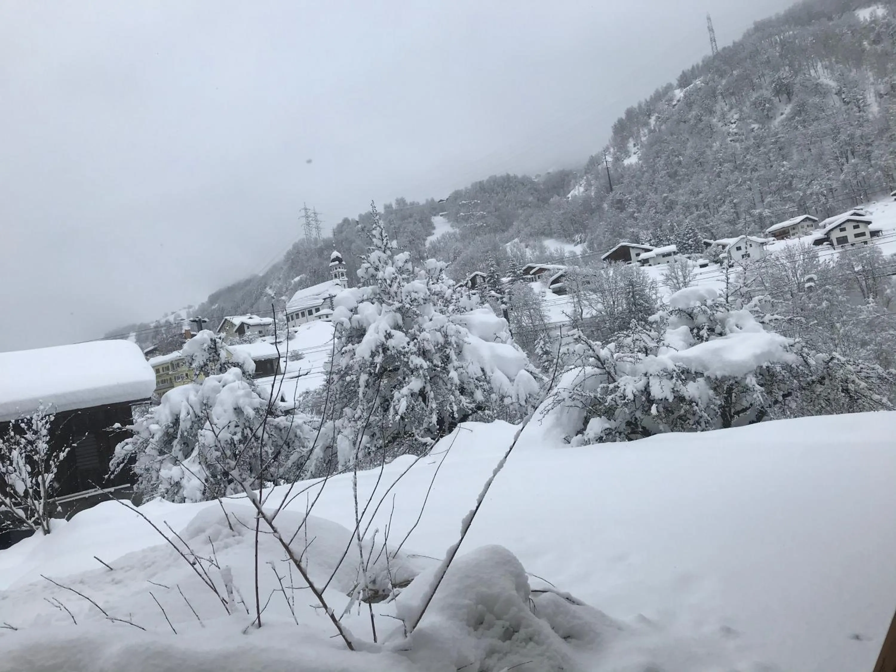 Neighbourhood in Ustria Crusch Alva