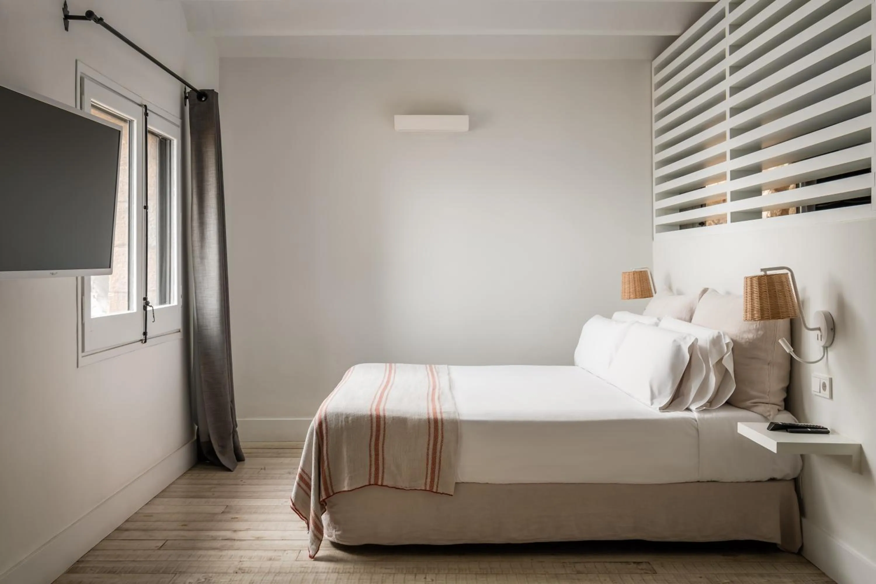 Bed in BYPILLOW Cap Sa Sal