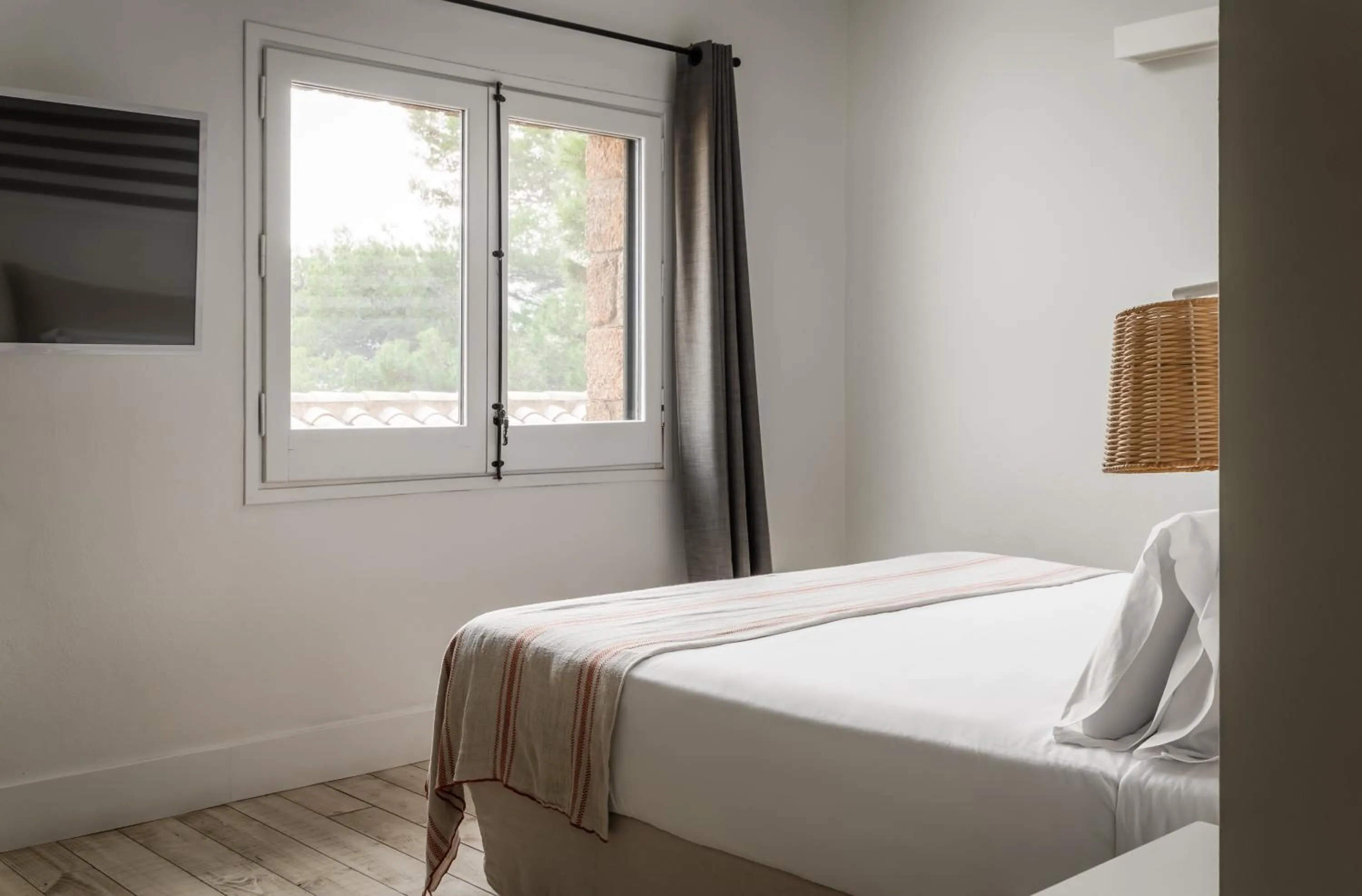 Bed in BYPILLOW Cap Sa Sal