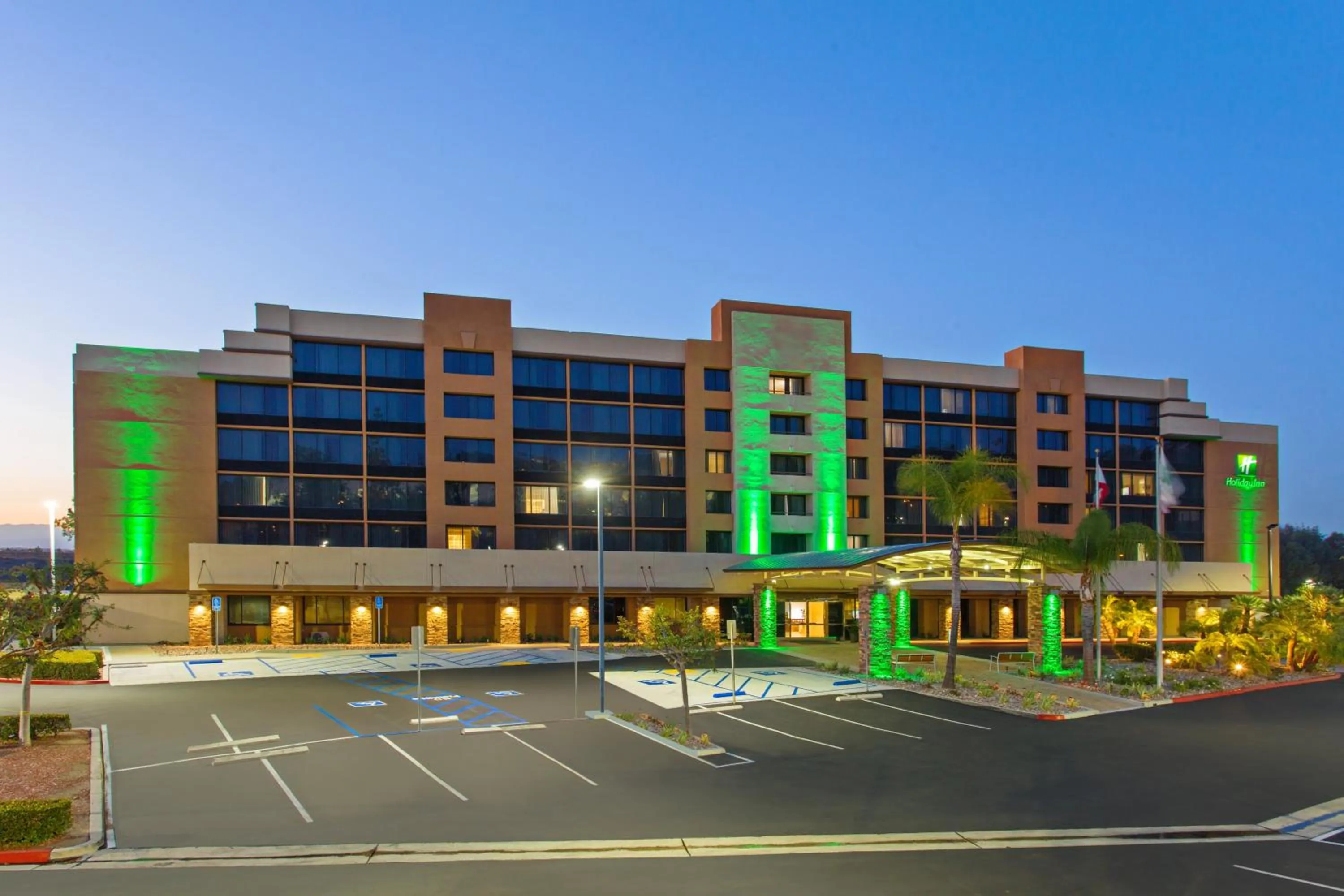 Property building in Holiday Inn Diamond Bar - Pomona by IHG
