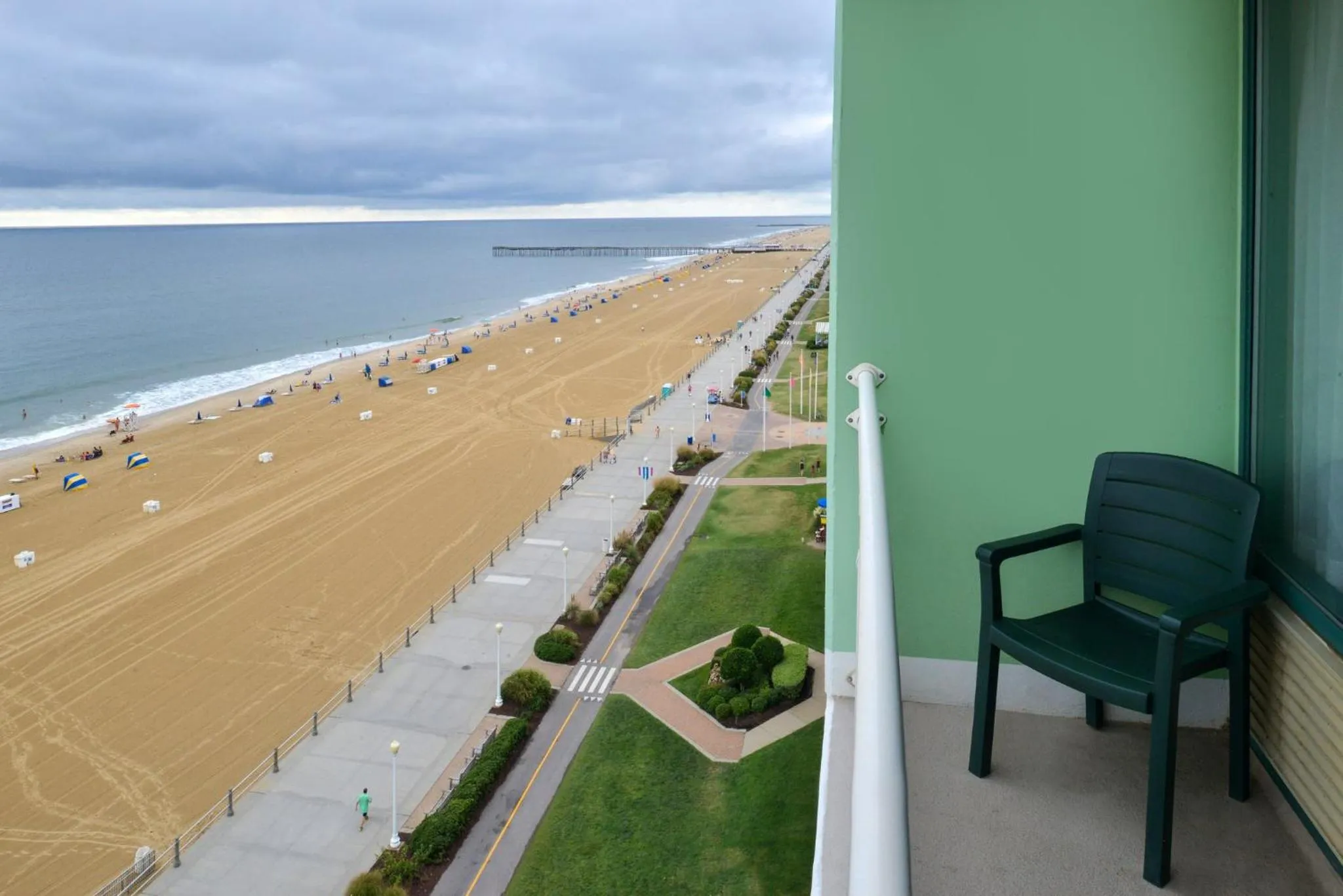Photo of the whole room in Holiday Inn Va Beach-Oceanside 21st St by IHG