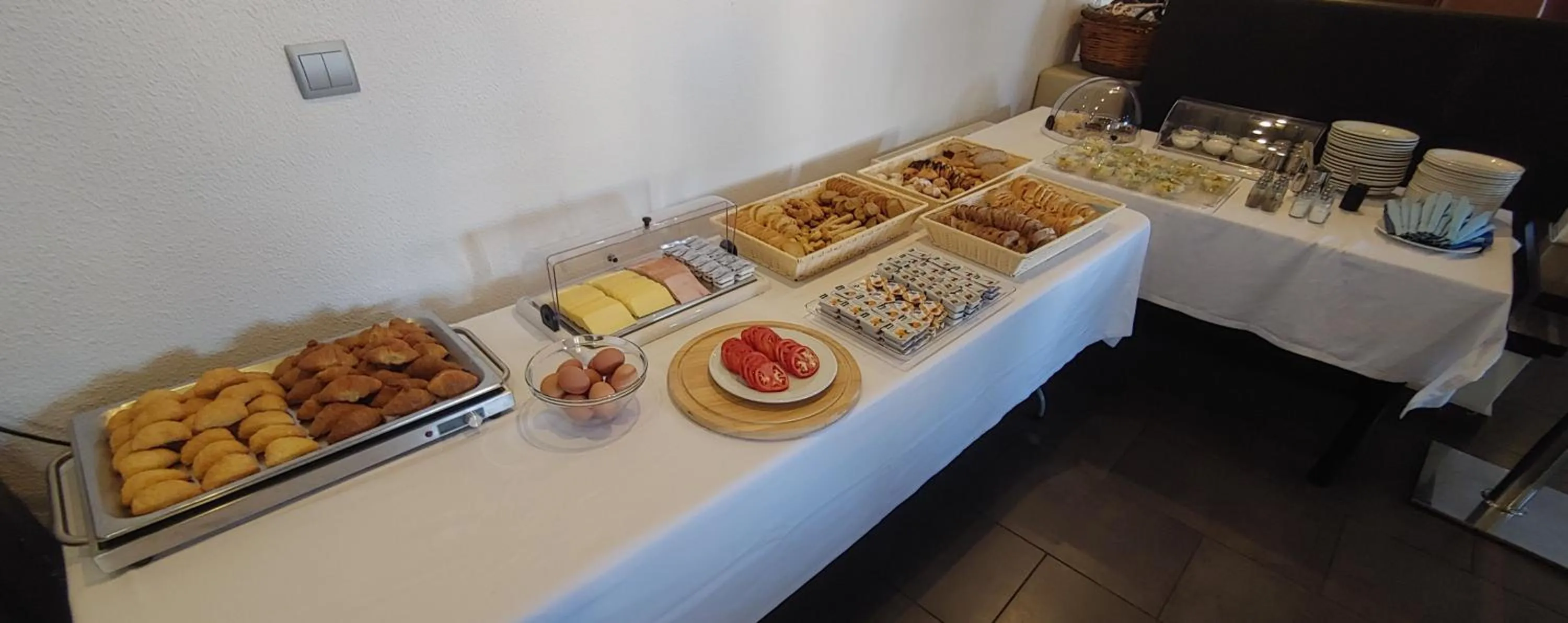 Breakfast in Aposperides Hotel