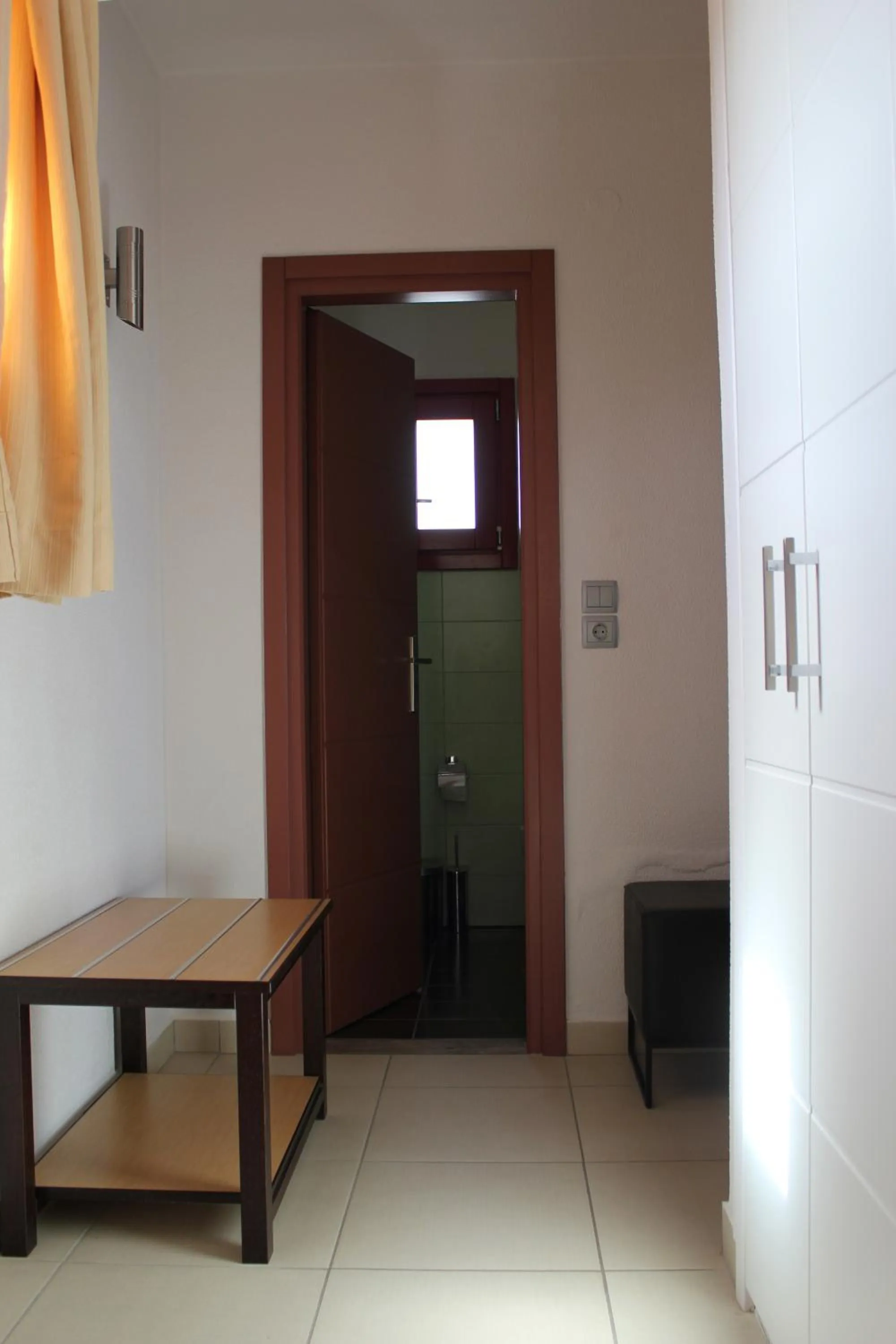 Bathroom in Aposperides Hotel