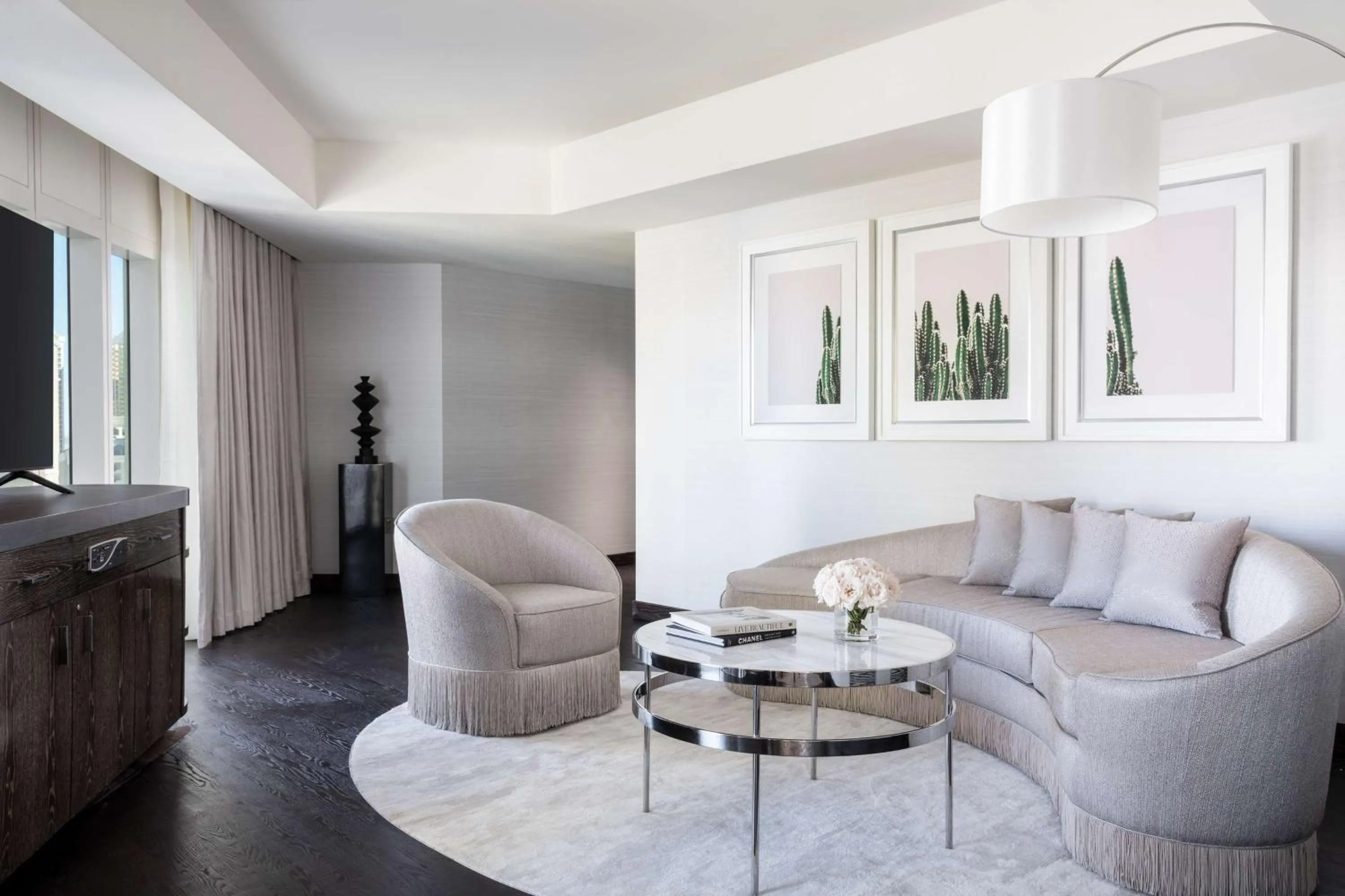 Living room in Waldorf Astoria Las Vegas