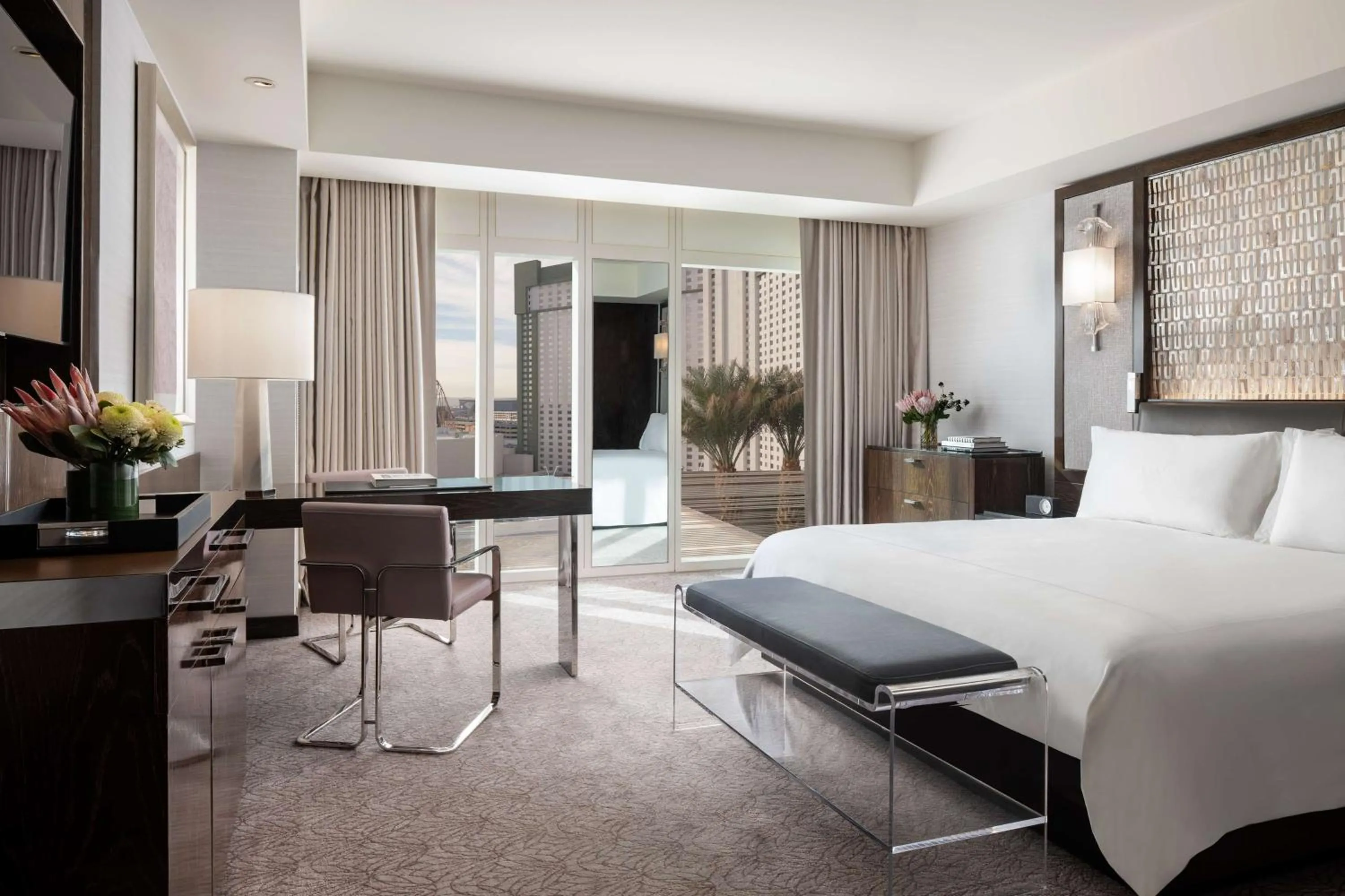 Bedroom, Bed in Waldorf Astoria Las Vegas