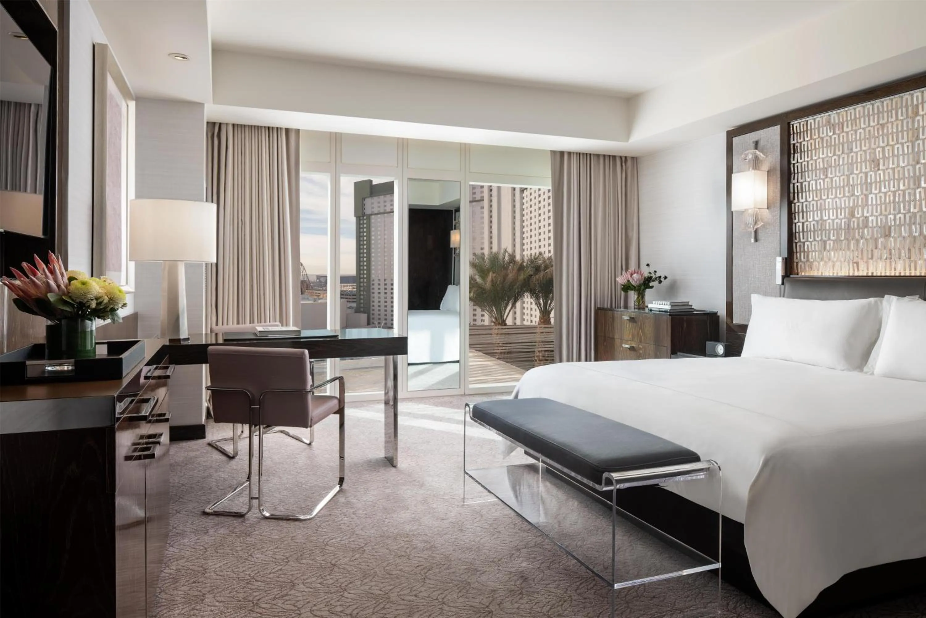 Bedroom, Bed in Waldorf Astoria Las Vegas