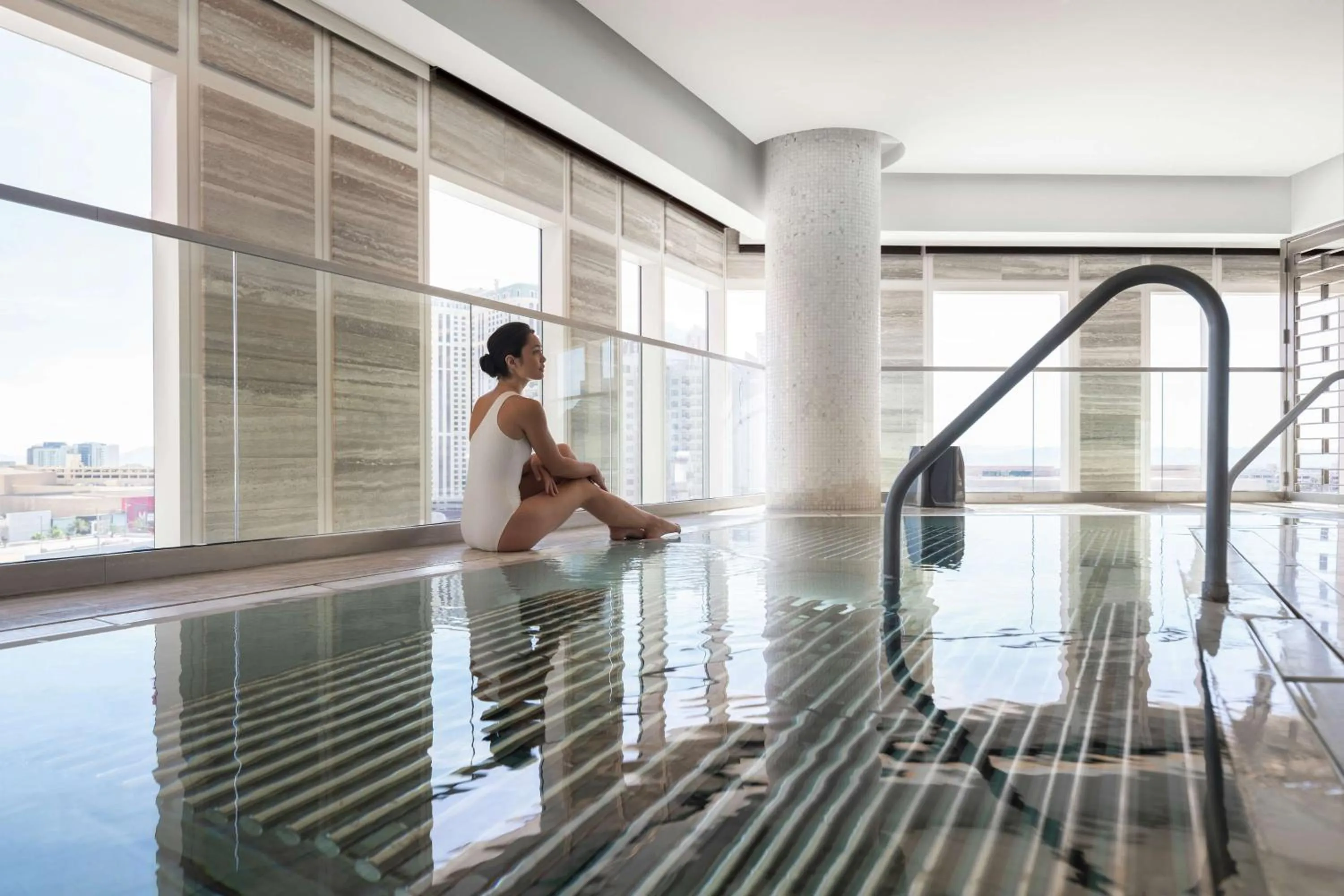 Pool view in Waldorf Astoria Las Vegas
