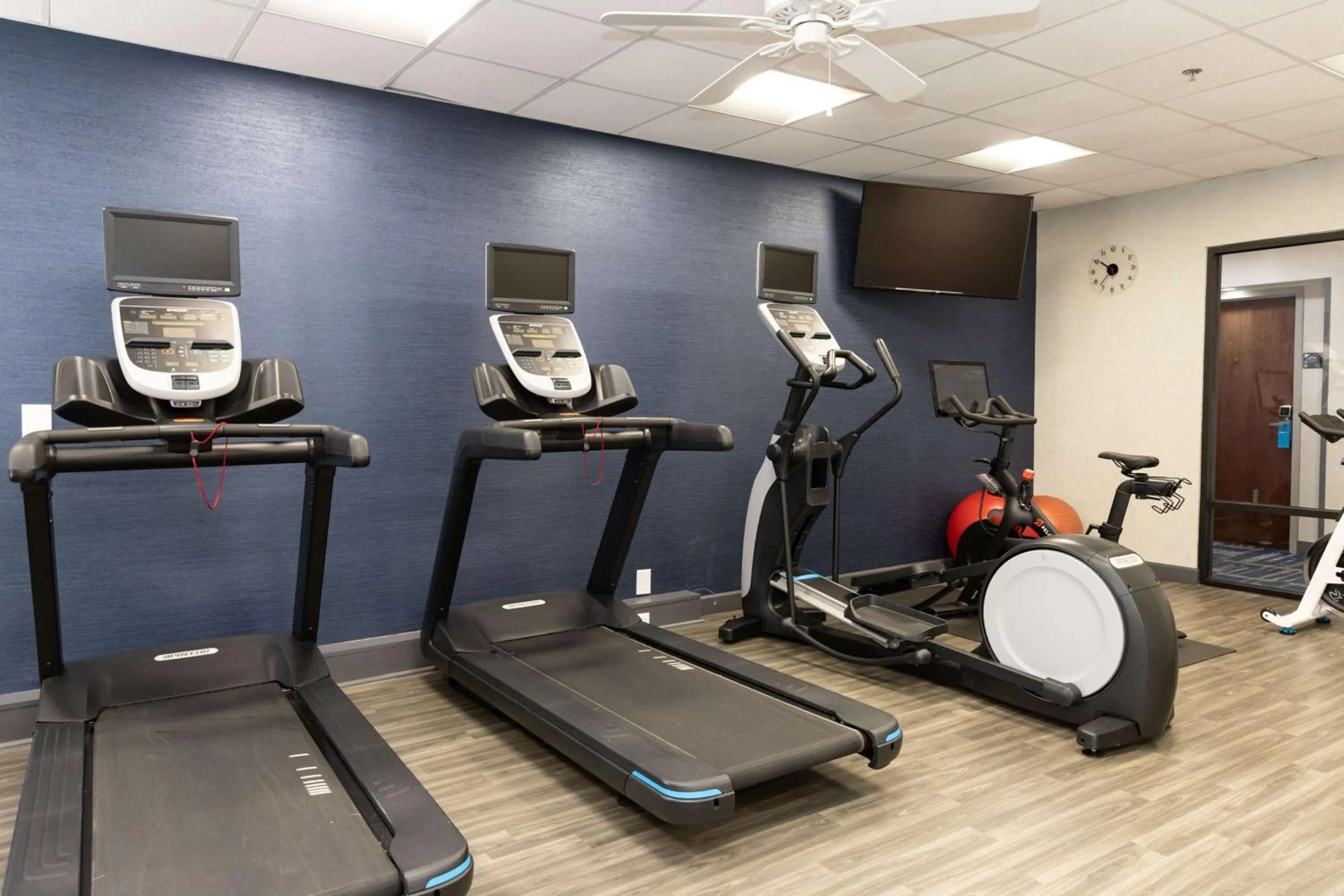 Fitness centre/facilities in Hampton Inn Hammond