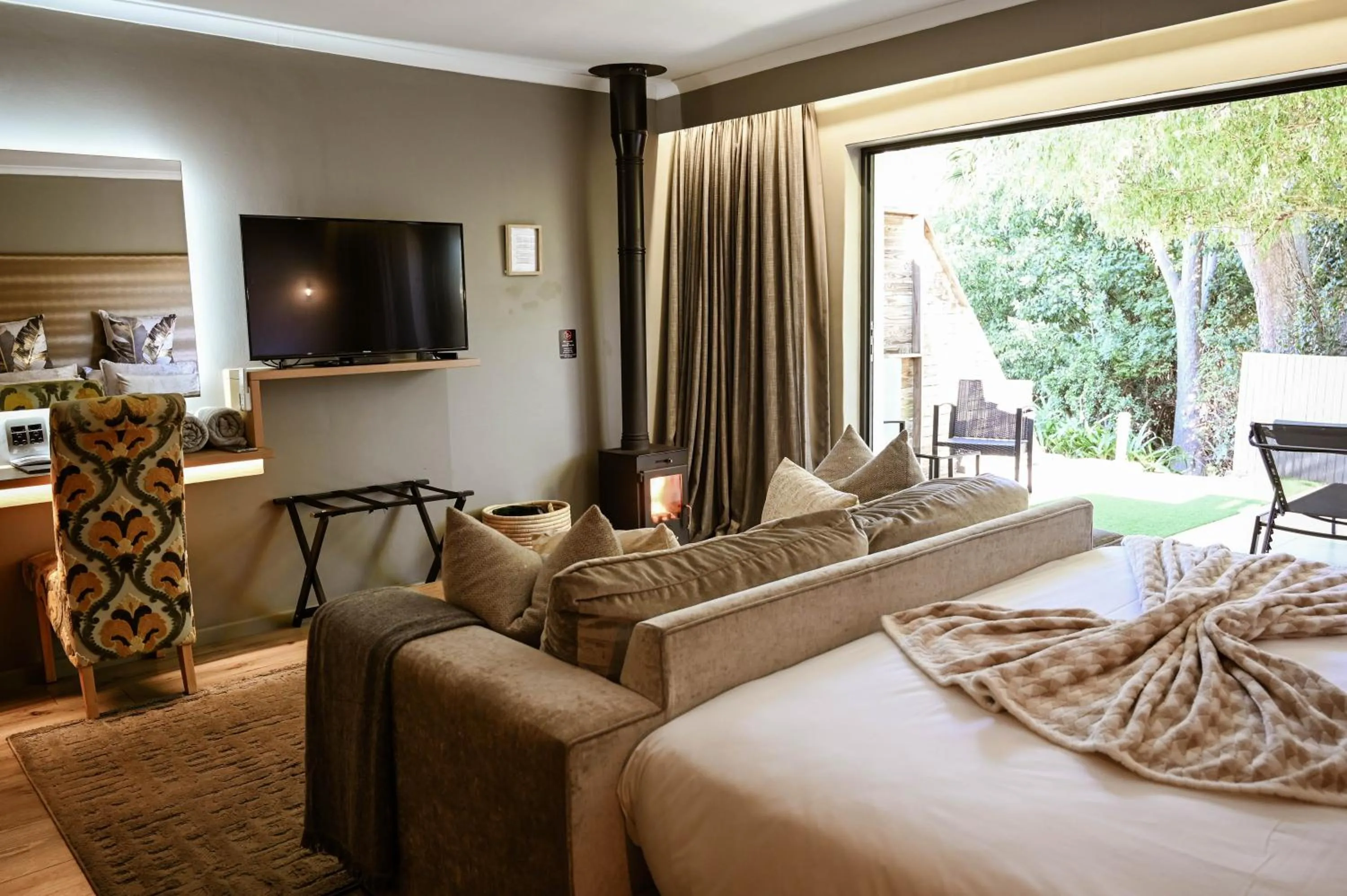 Bed in Silver Forest Boutique Hotel and Spa