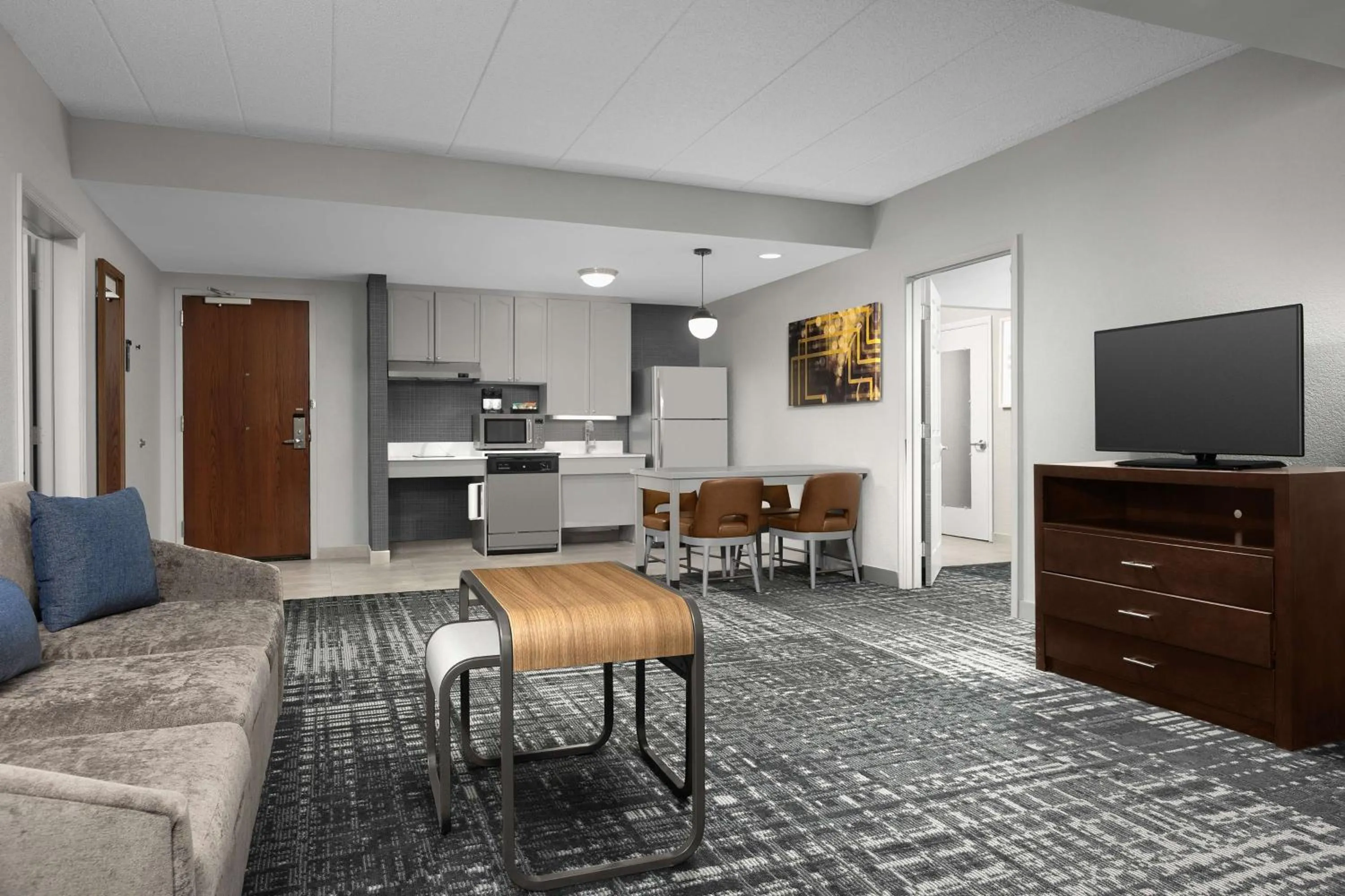 Living room in Homewood Suites by Hilton Reading-Wyomissing