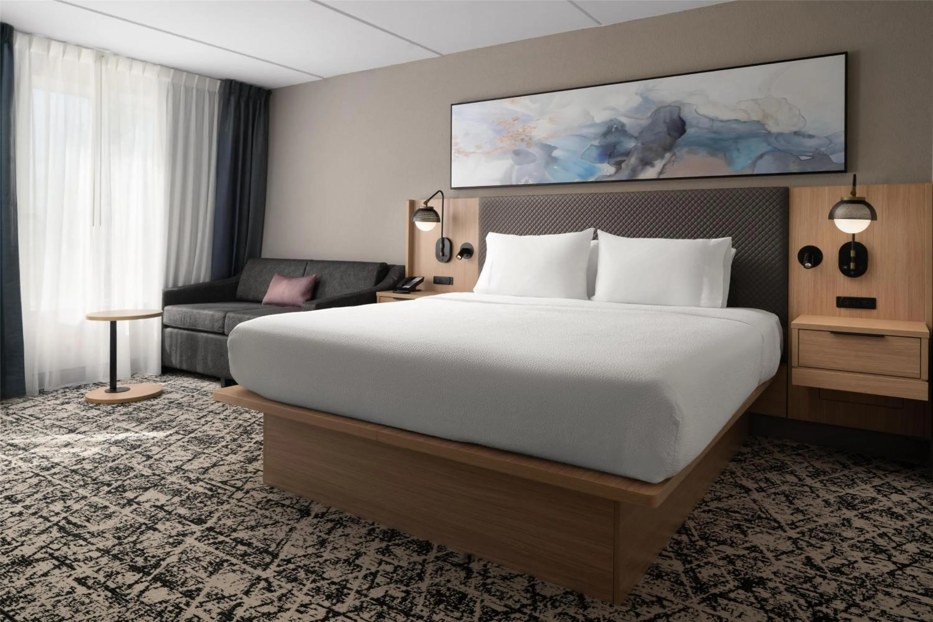 Living room, Bed in Hilton Garden Inn Richmond South/Southpark